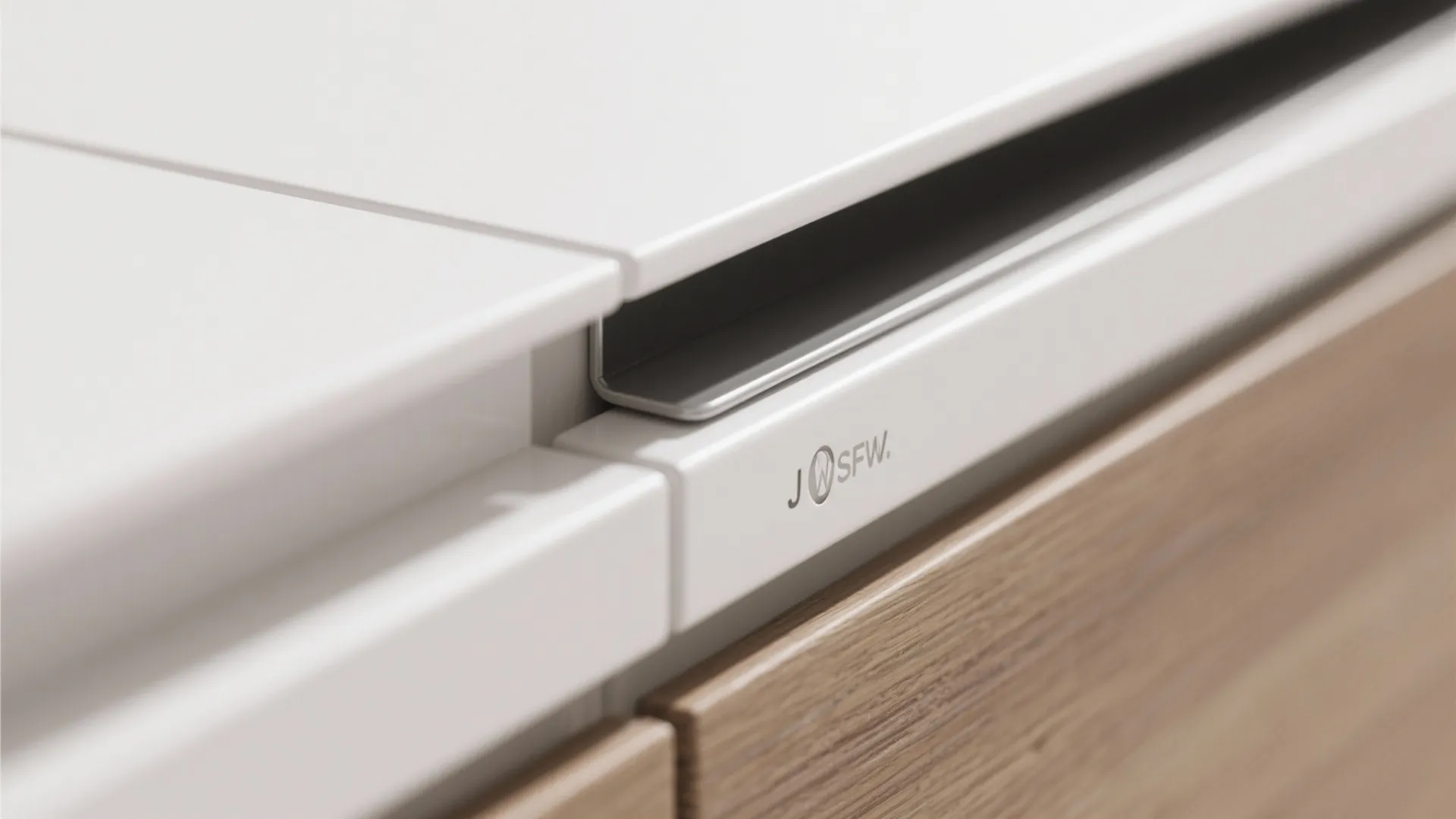 Minimalist Kitchen Storage That Actually Works