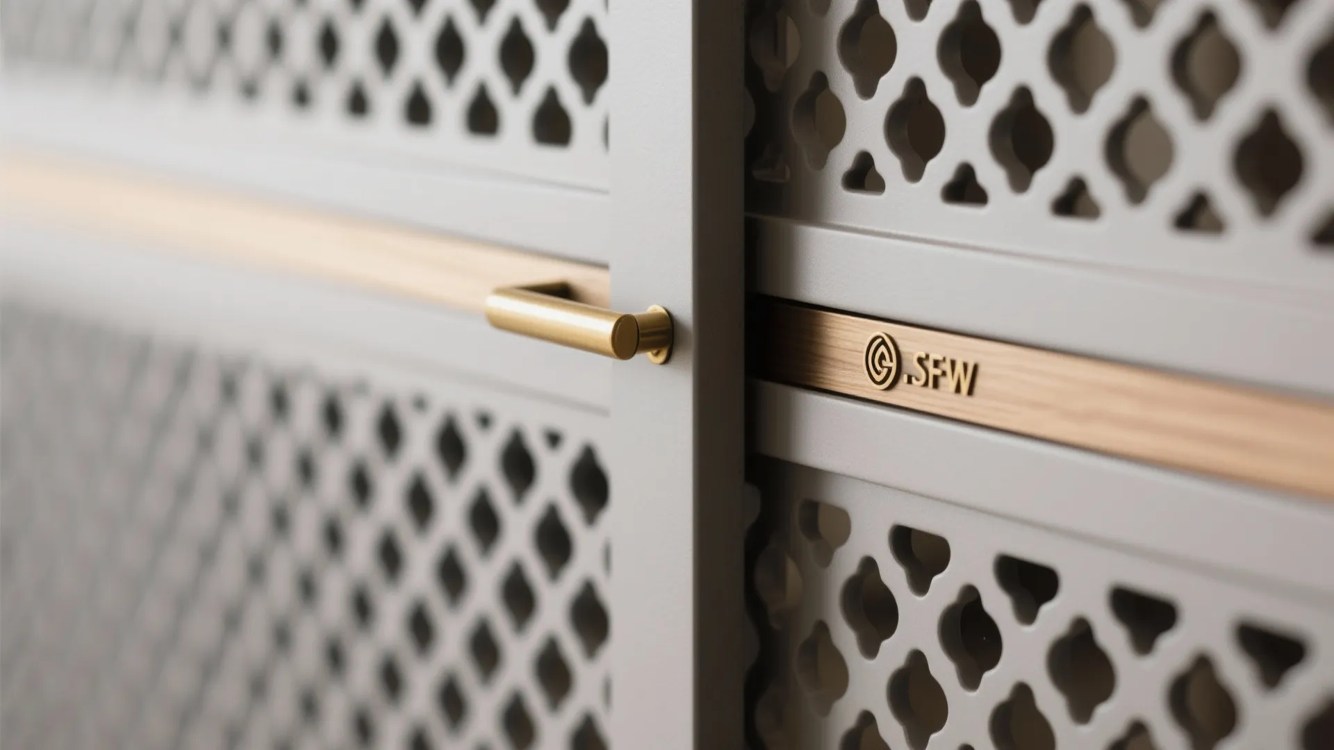 Sliding lattice screens to separate sacred and media zones