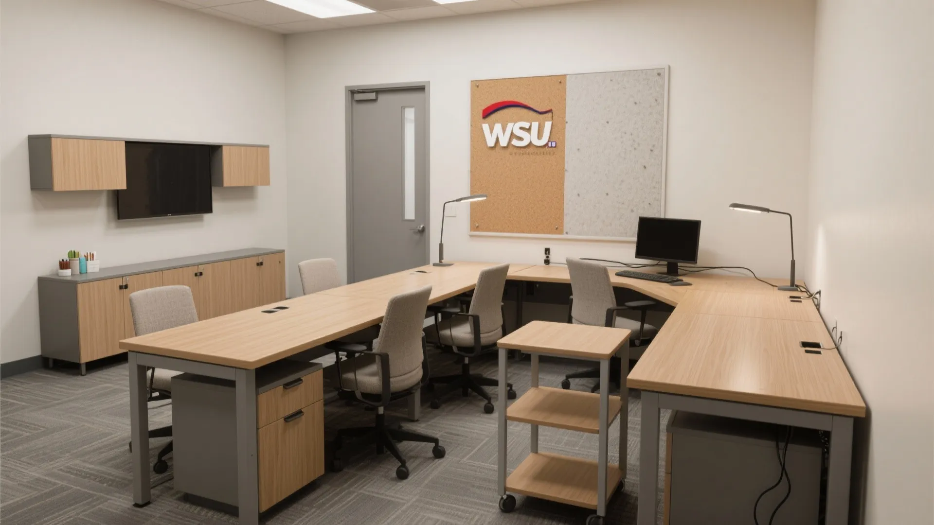 L-Shaped Desks and Micro-Zones for Teams of Two to Four
