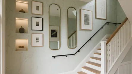 5 Staircase Landing Wall Design Ideas