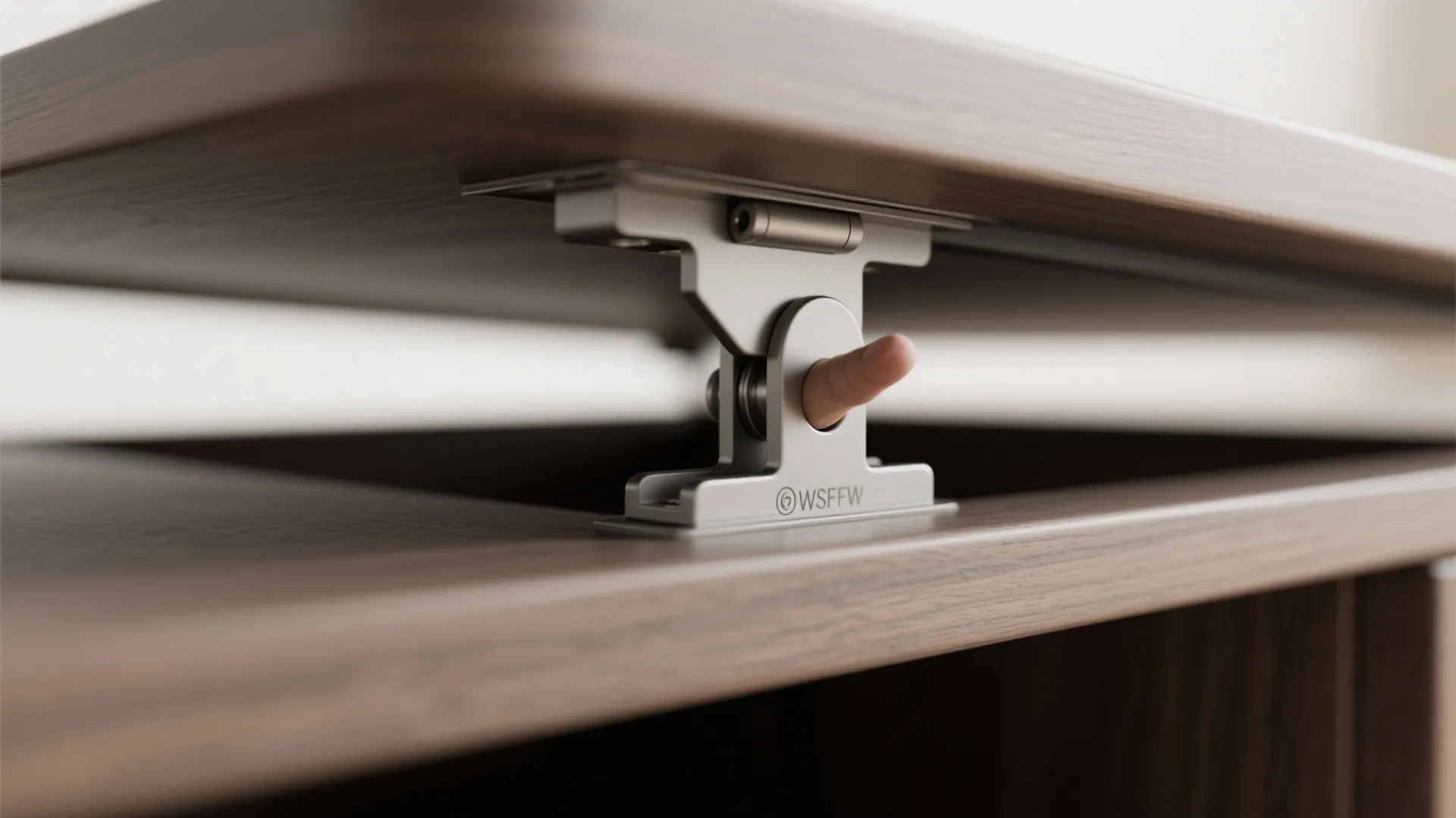 Multi-Height Tables: Nesting, Lift-Top, and Foldables