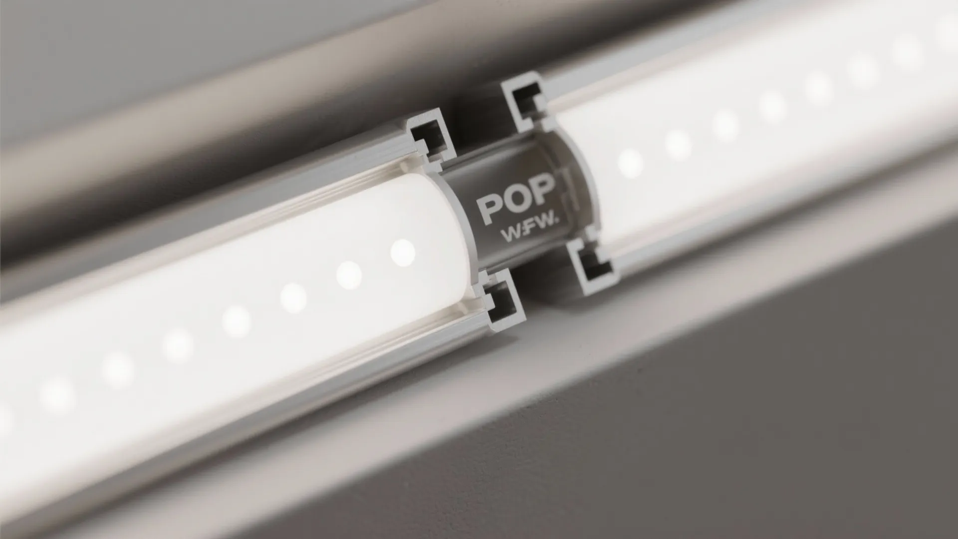 Statement POP Beam With Linear Light Channel