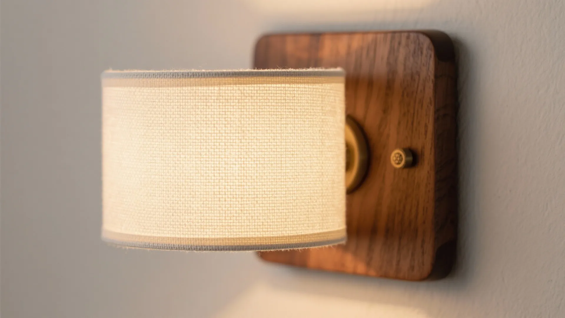 Warm materials: wood accents and linen shades
