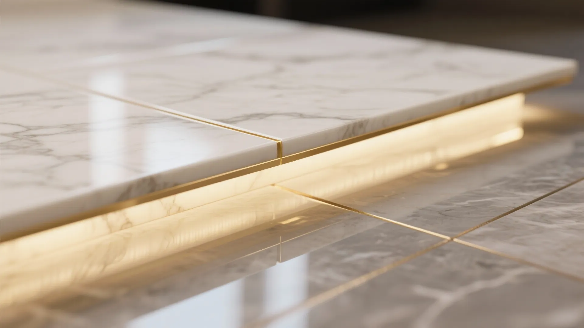 Marble-look highlights with brass details