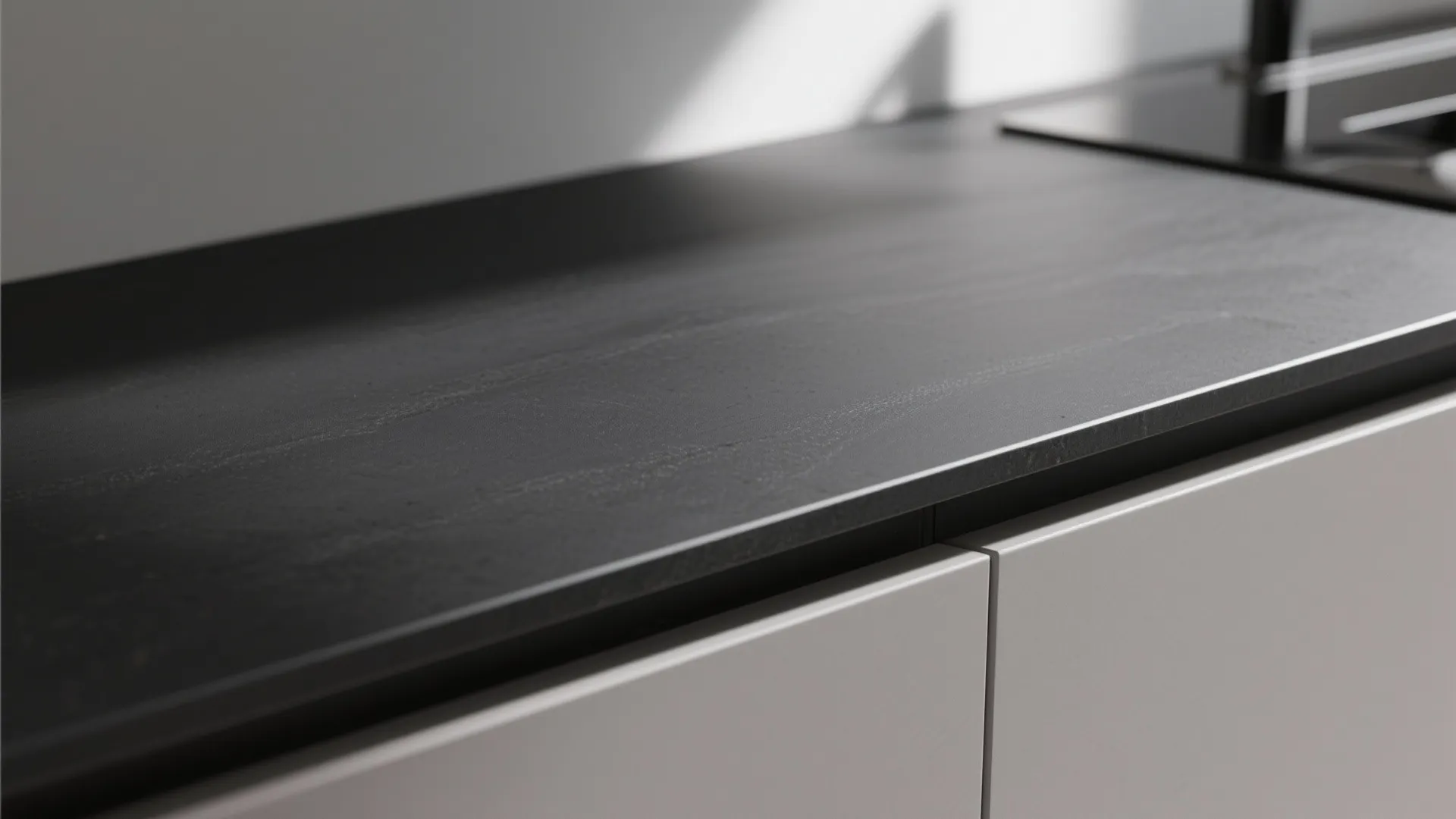 1. Laminate with a Modern Twist