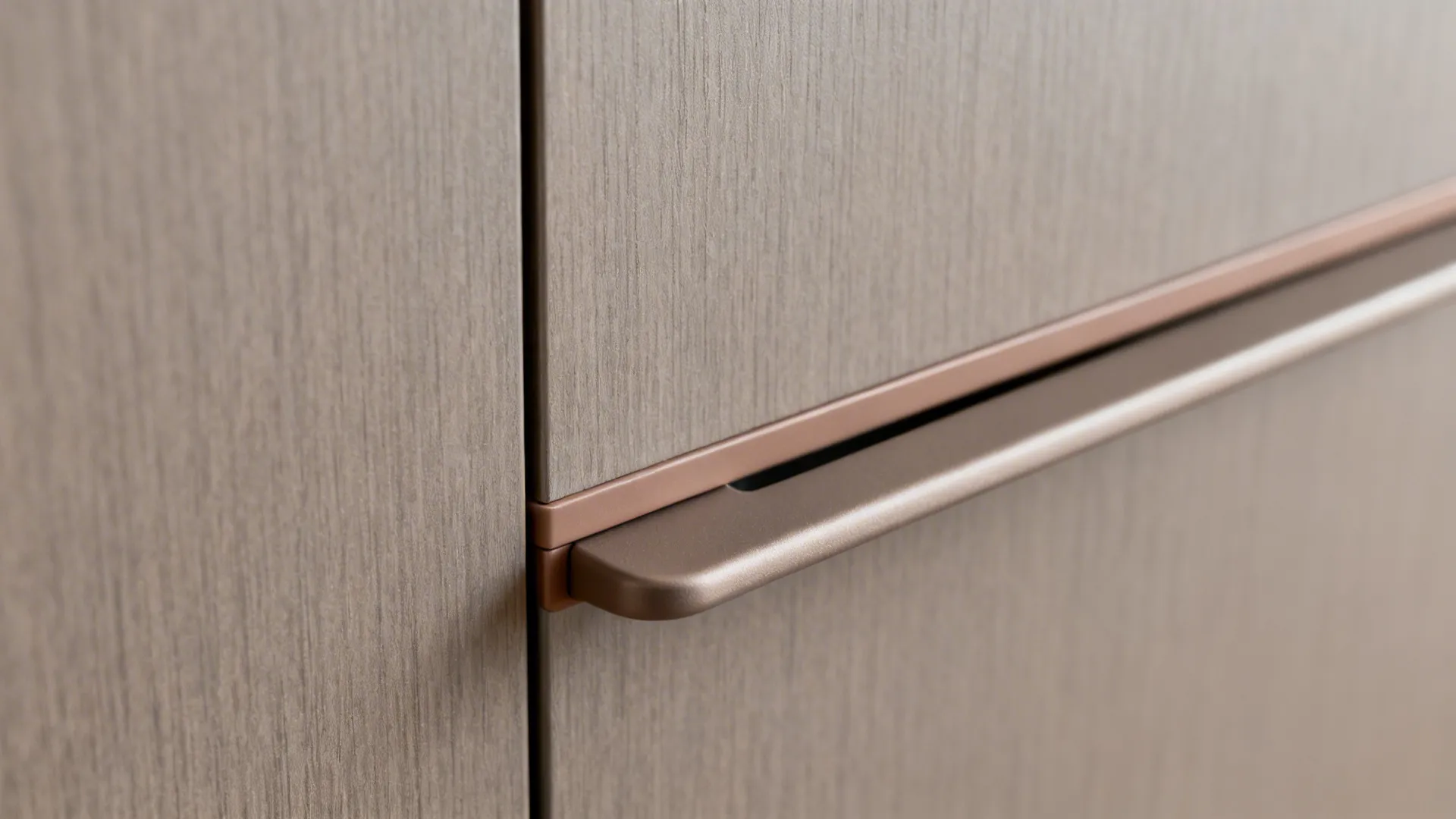 Soft-matte mica fronts with hidden pulls