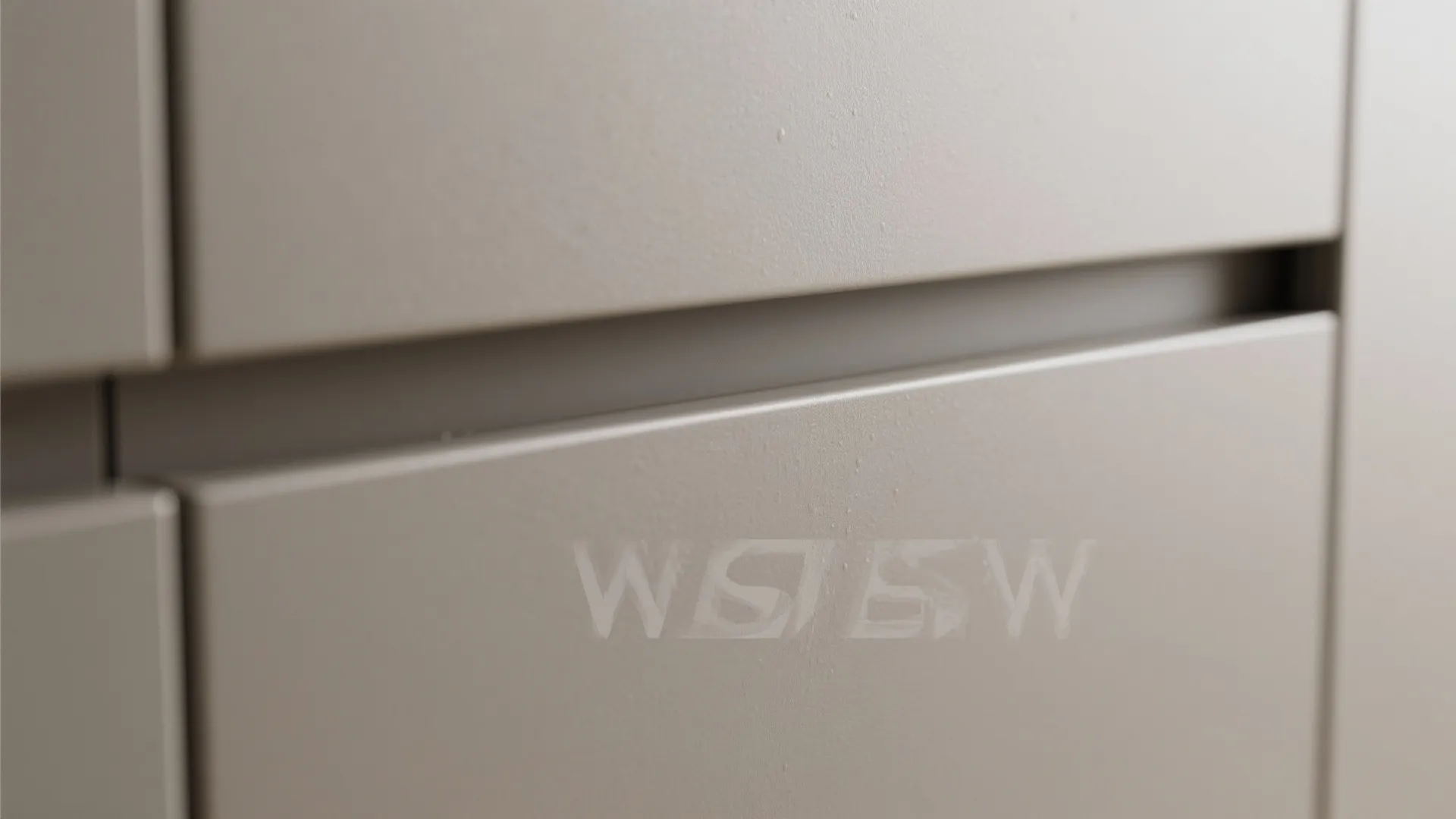 Minimalist Storage with Closed Fronts