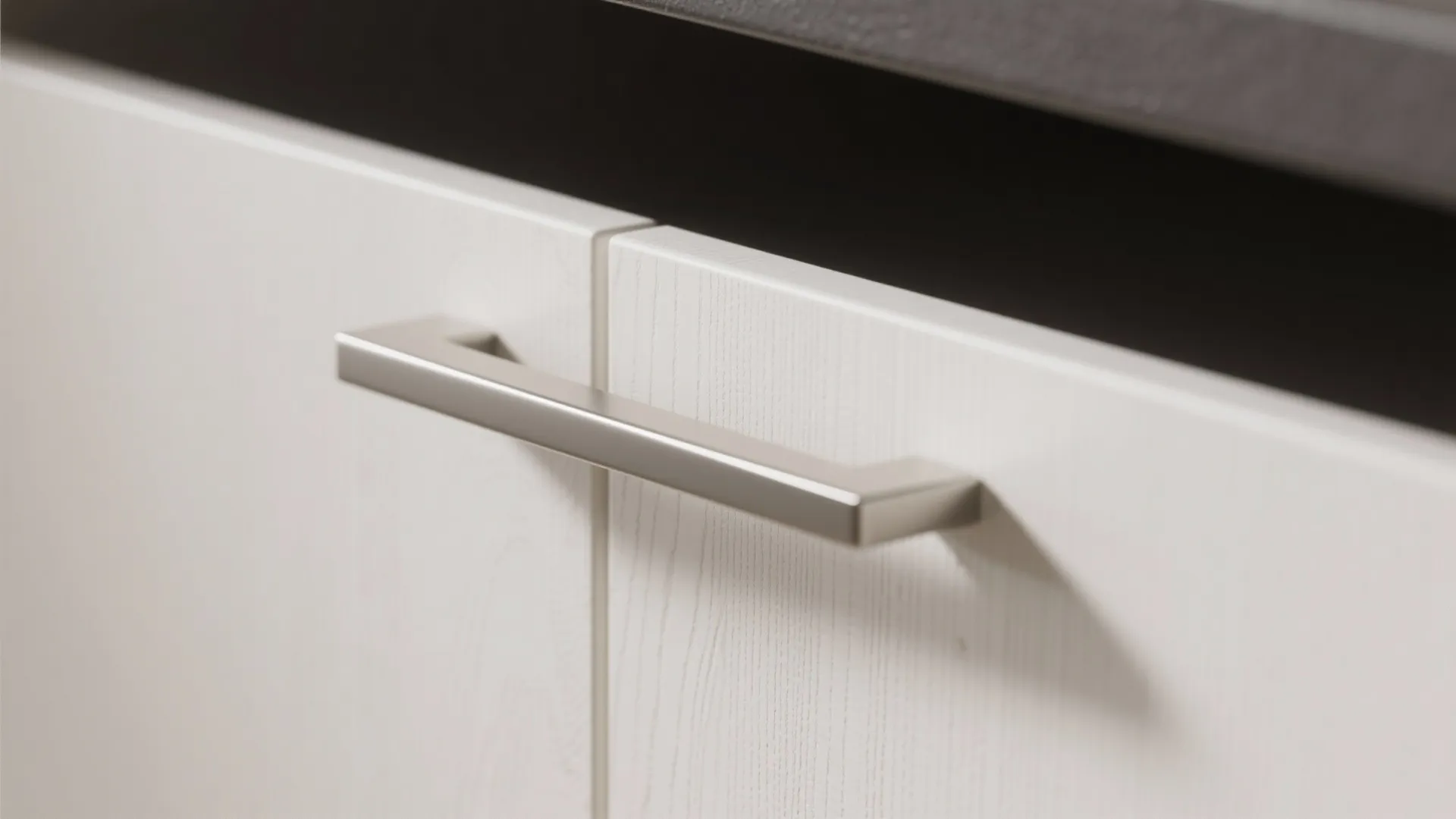 Minimalist Kitchen Storage with Matte Finishes