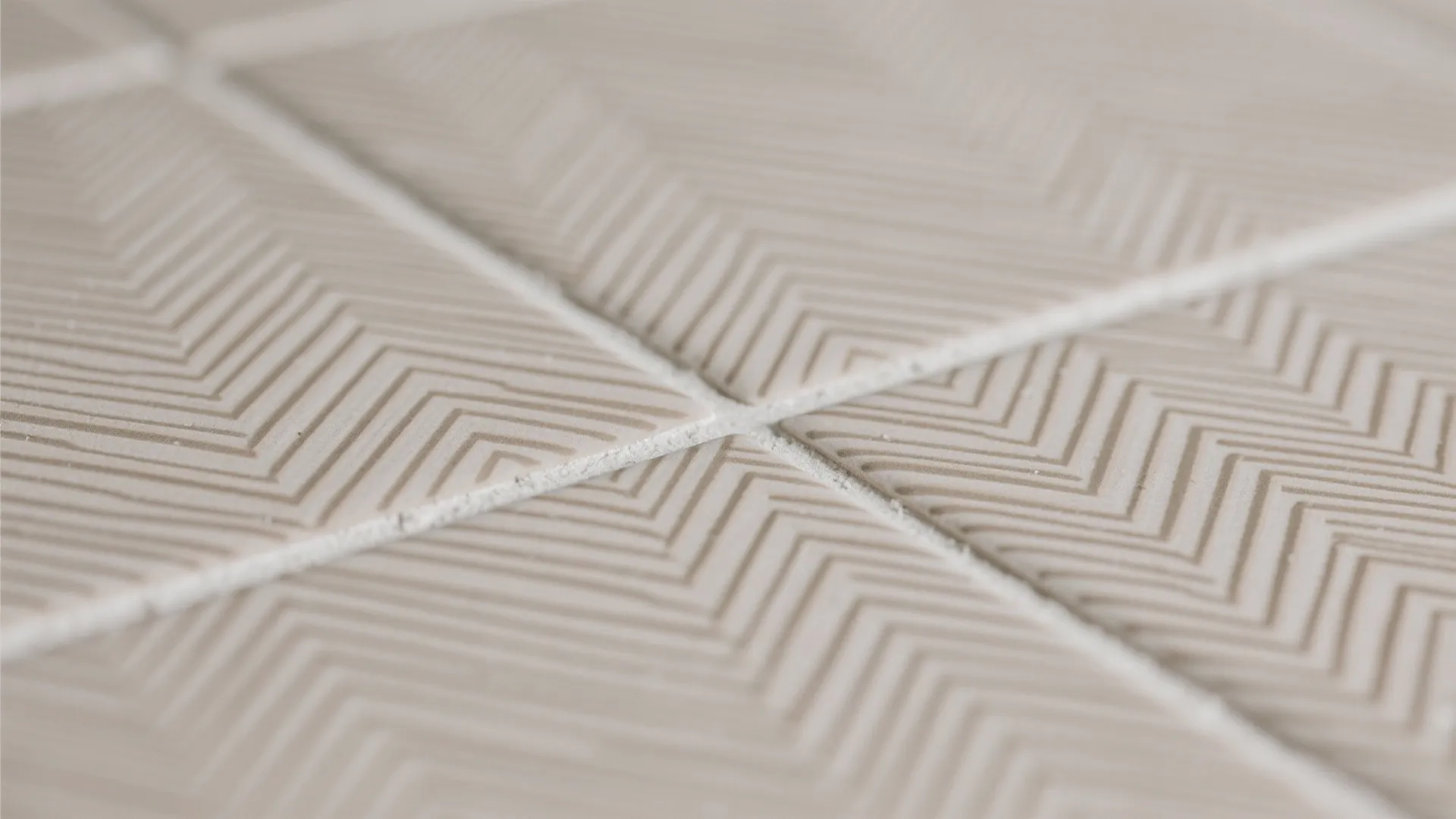 Subtle Patterned Ceramic With Low-Contrast Grout