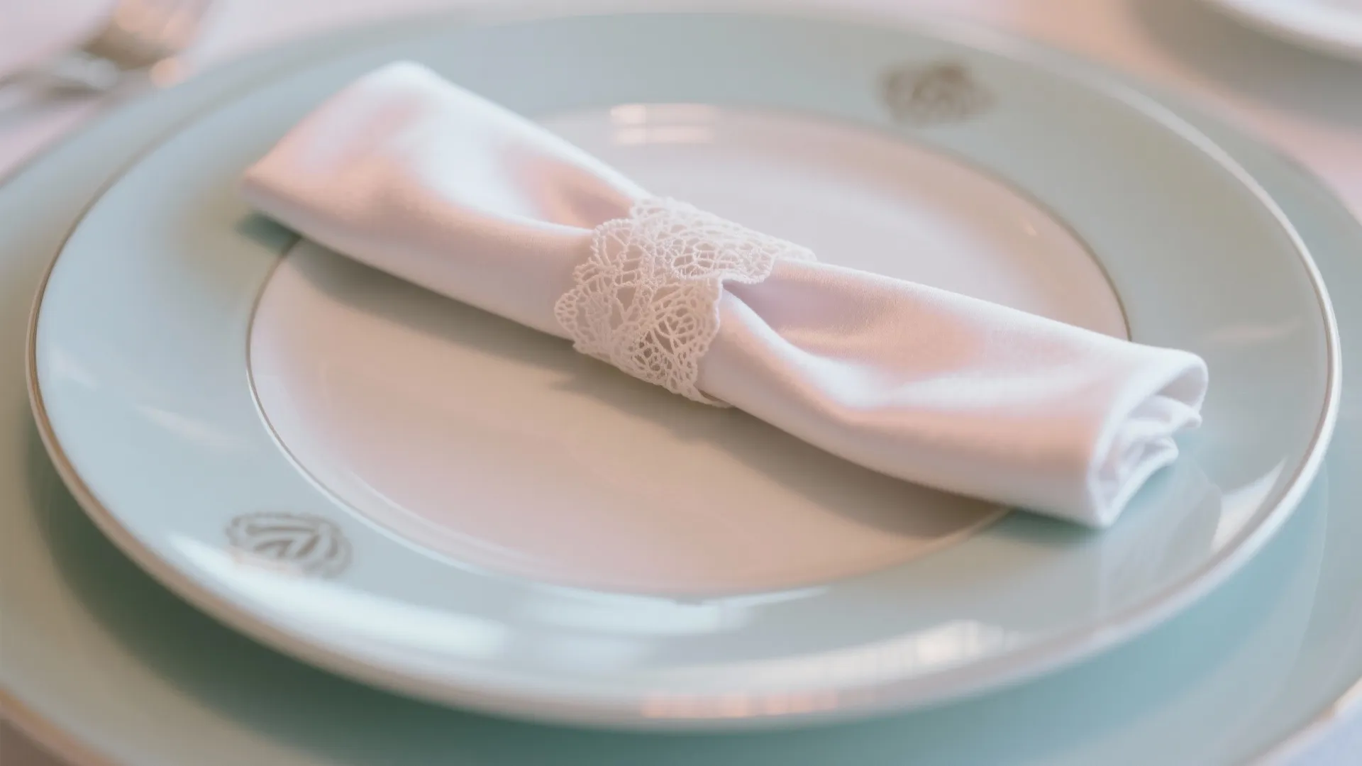 Tip 2: Mini Fabric Napkin Wraps