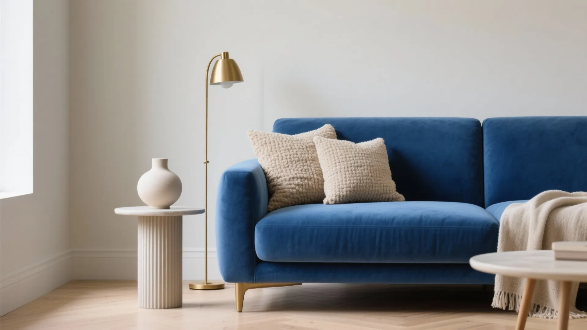 1) Minimal neutrals to let the blue lead