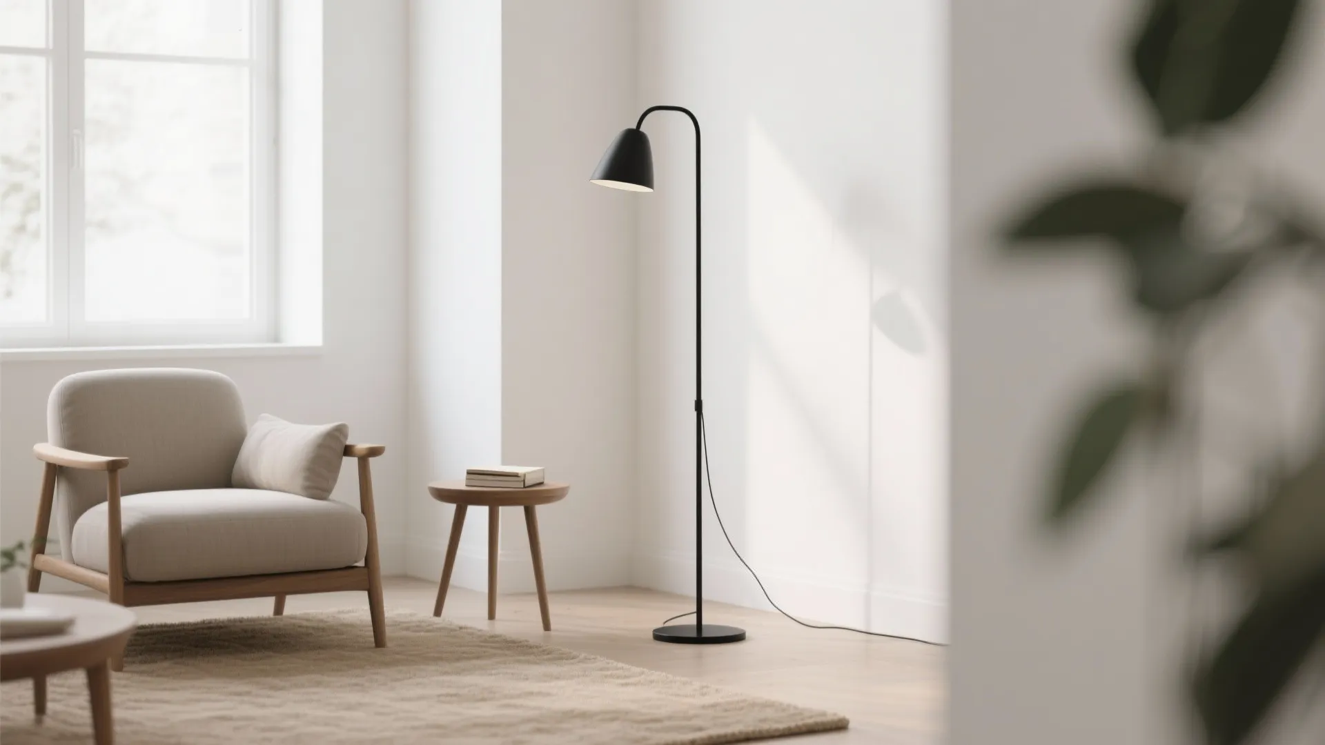 1. Minimalist Floor Lamps