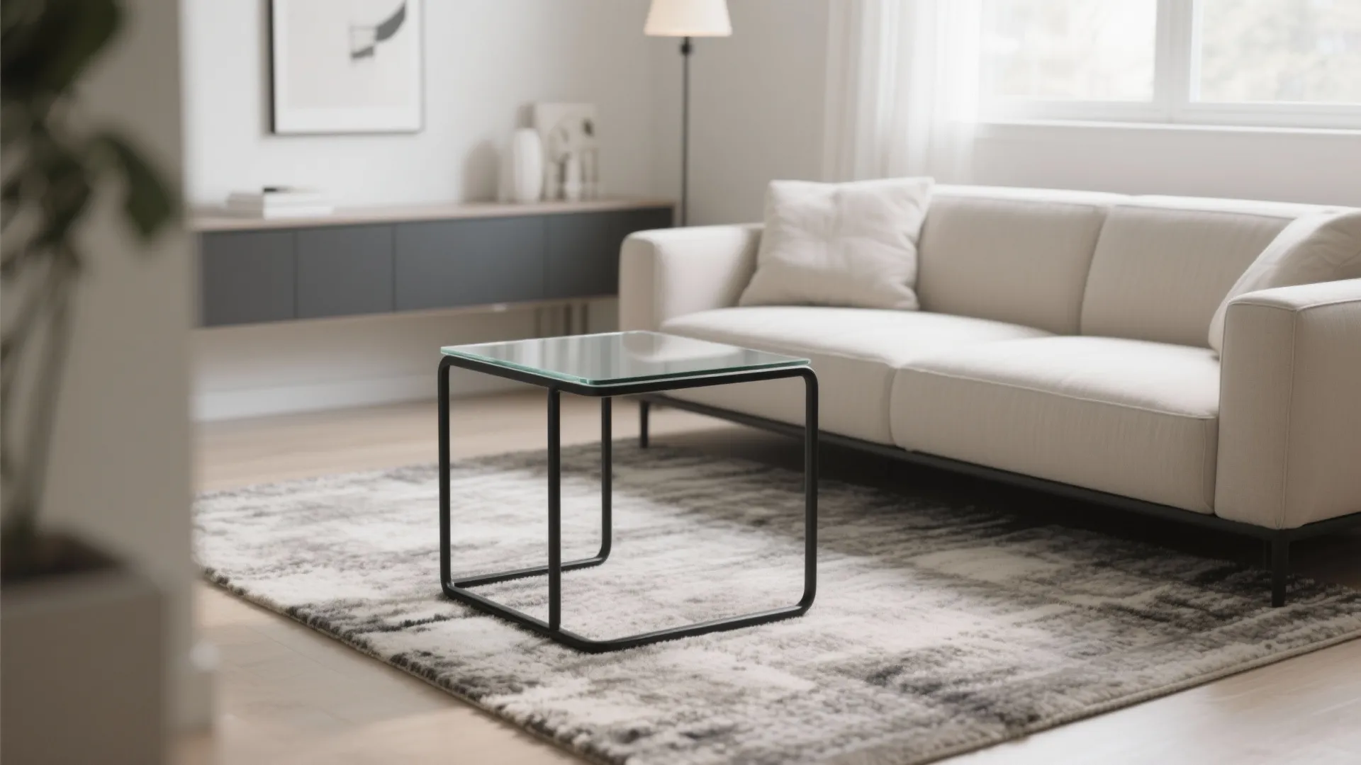 Minimalist Metal Frame Elegance