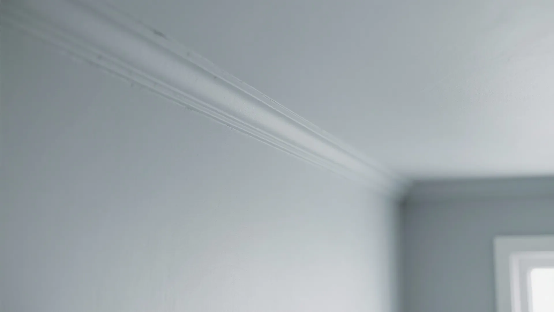 1. Minimalist Painted Wall Borders