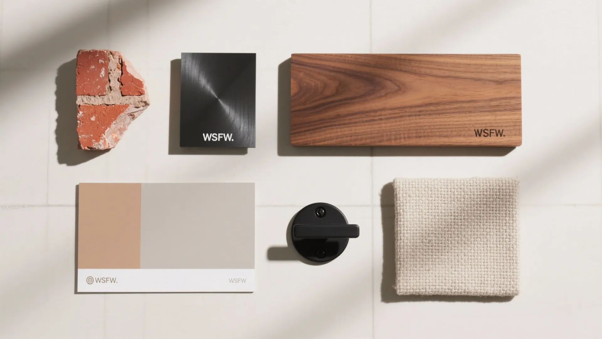 Idea 4: Modern mix—black metal, oak, and linen