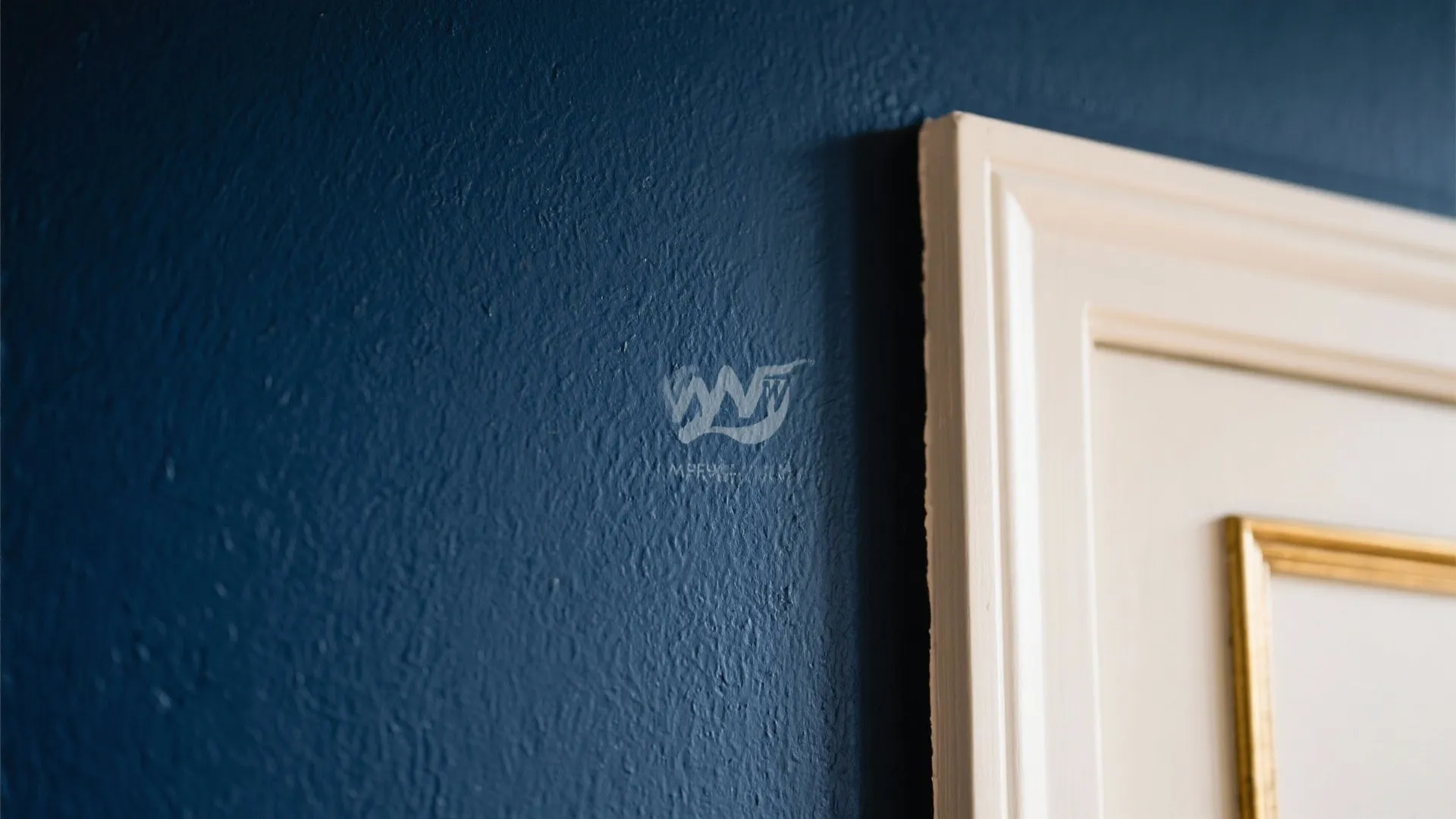 Deep Navy as the New Black