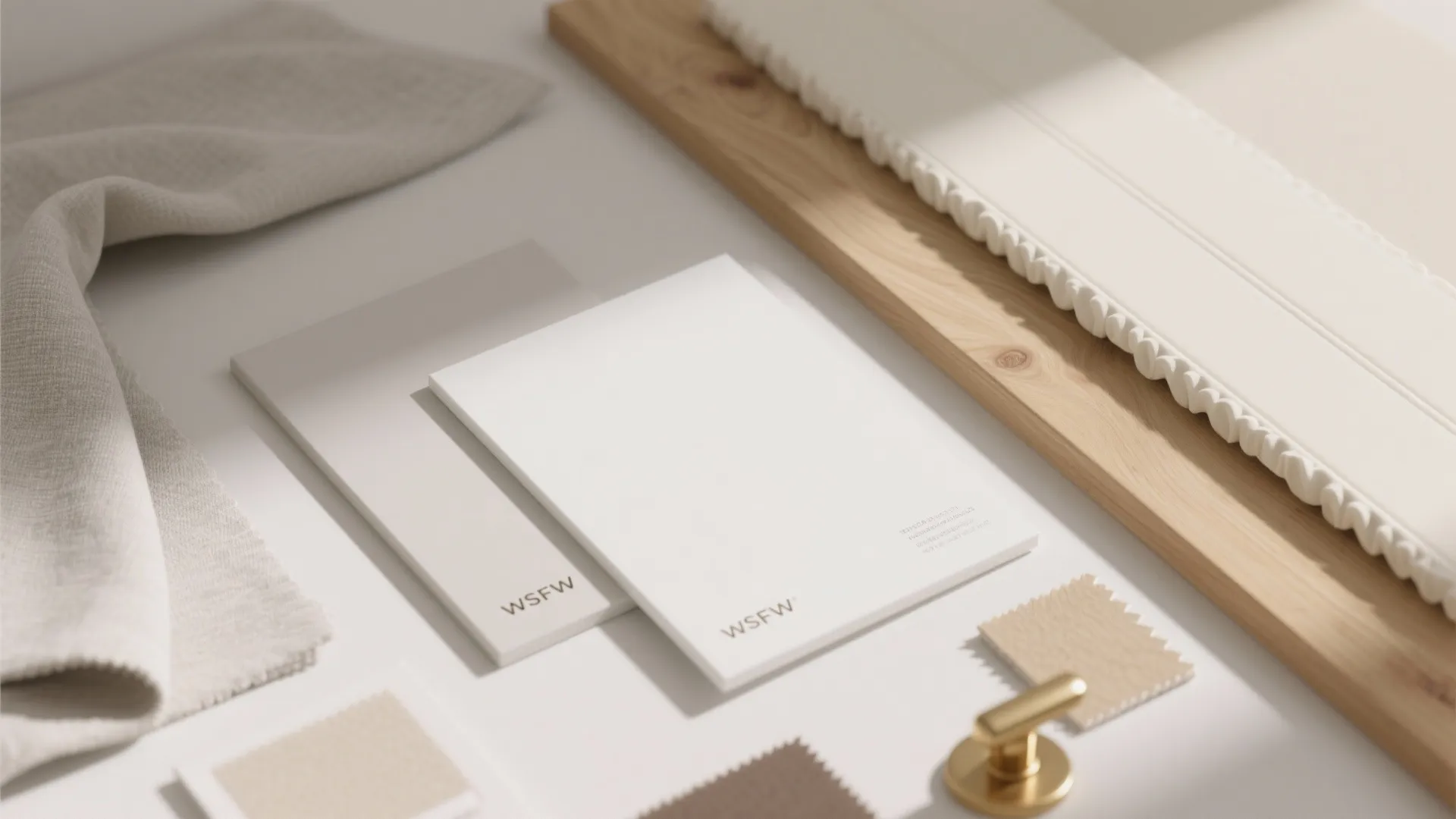 1) Warm Whites and Gentle Neutrals That Don’t Feel Flat