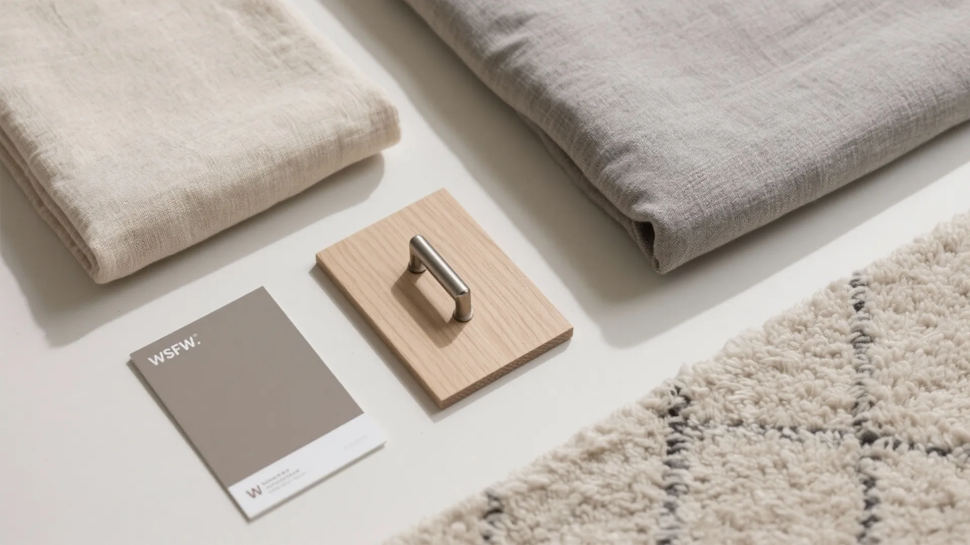 Low-Profile Platform with Neutral Palette