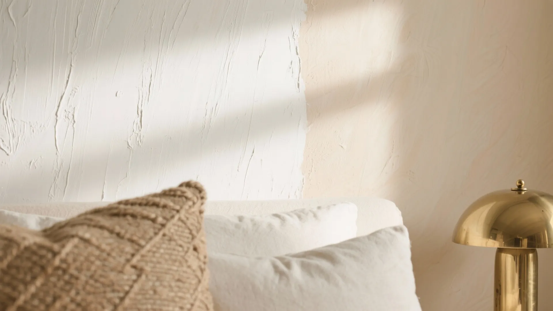 Warm Neutrals with a Soft Contrast