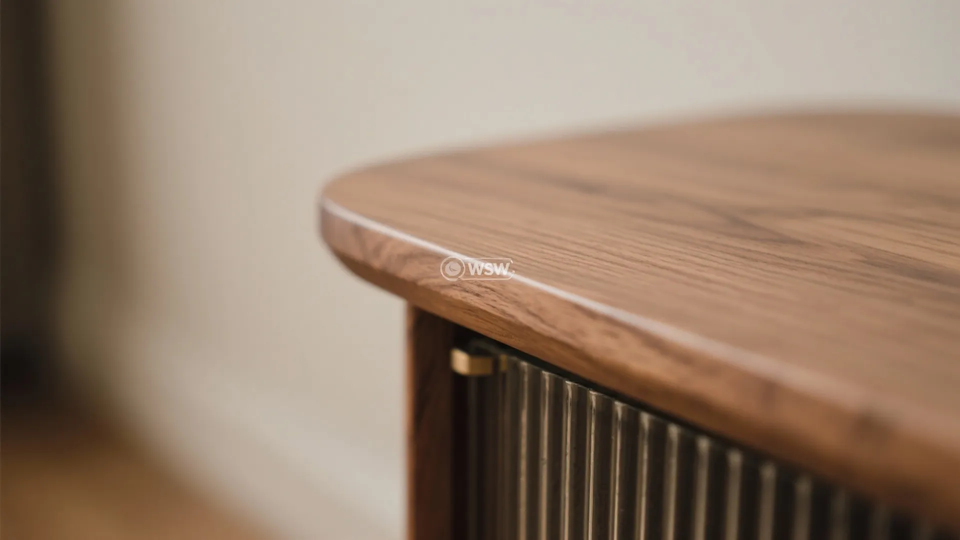 Warm Woods and Quiet Texture