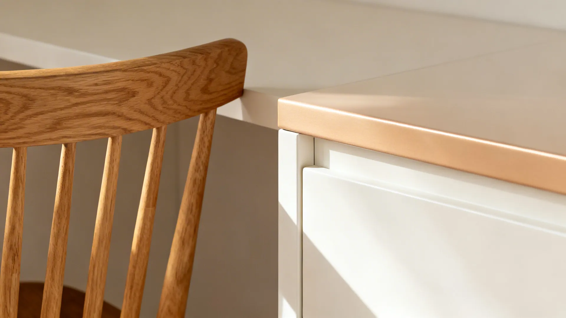 Warm White & Natural Wood