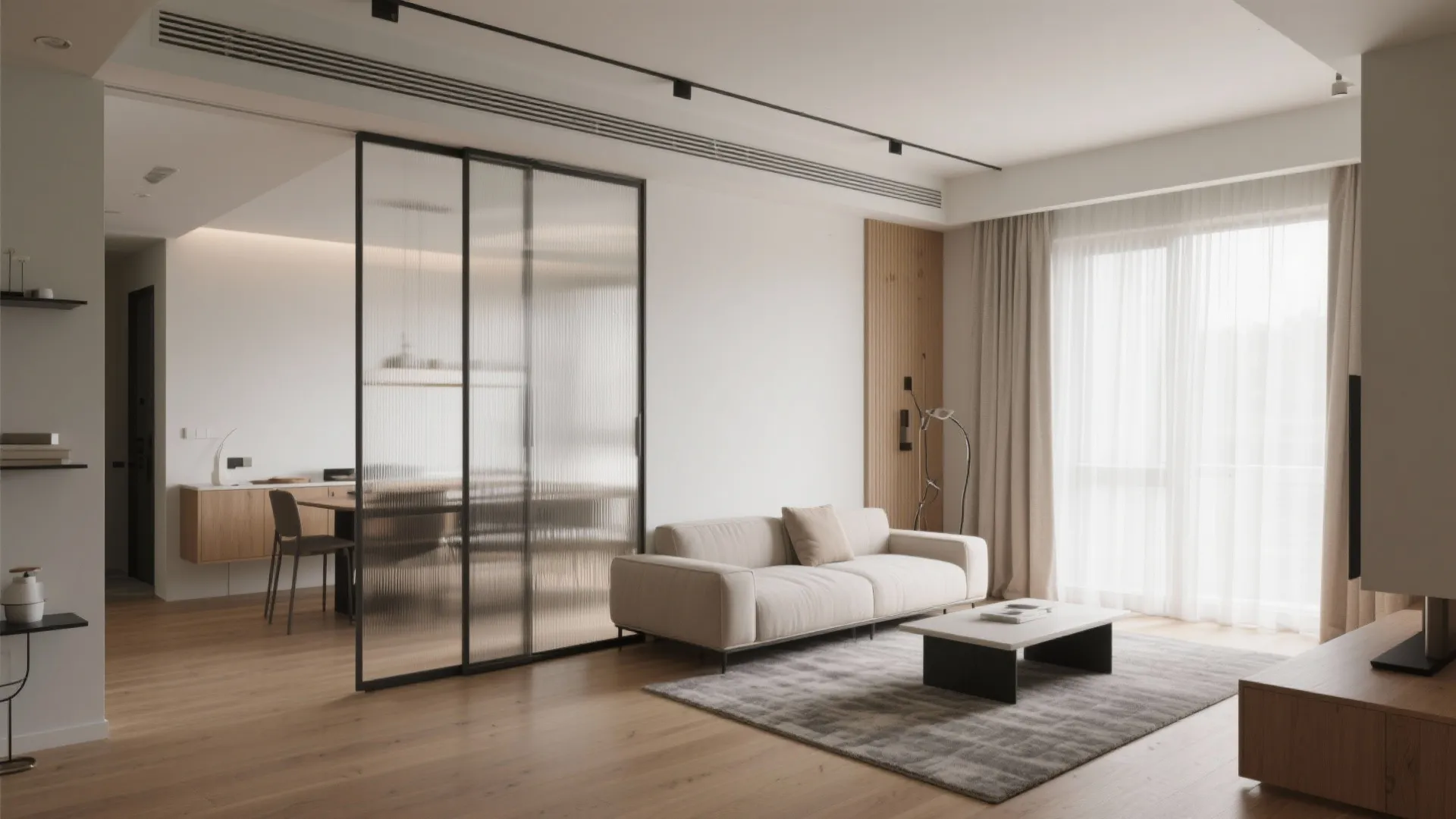 Open-plan core with quiet zones