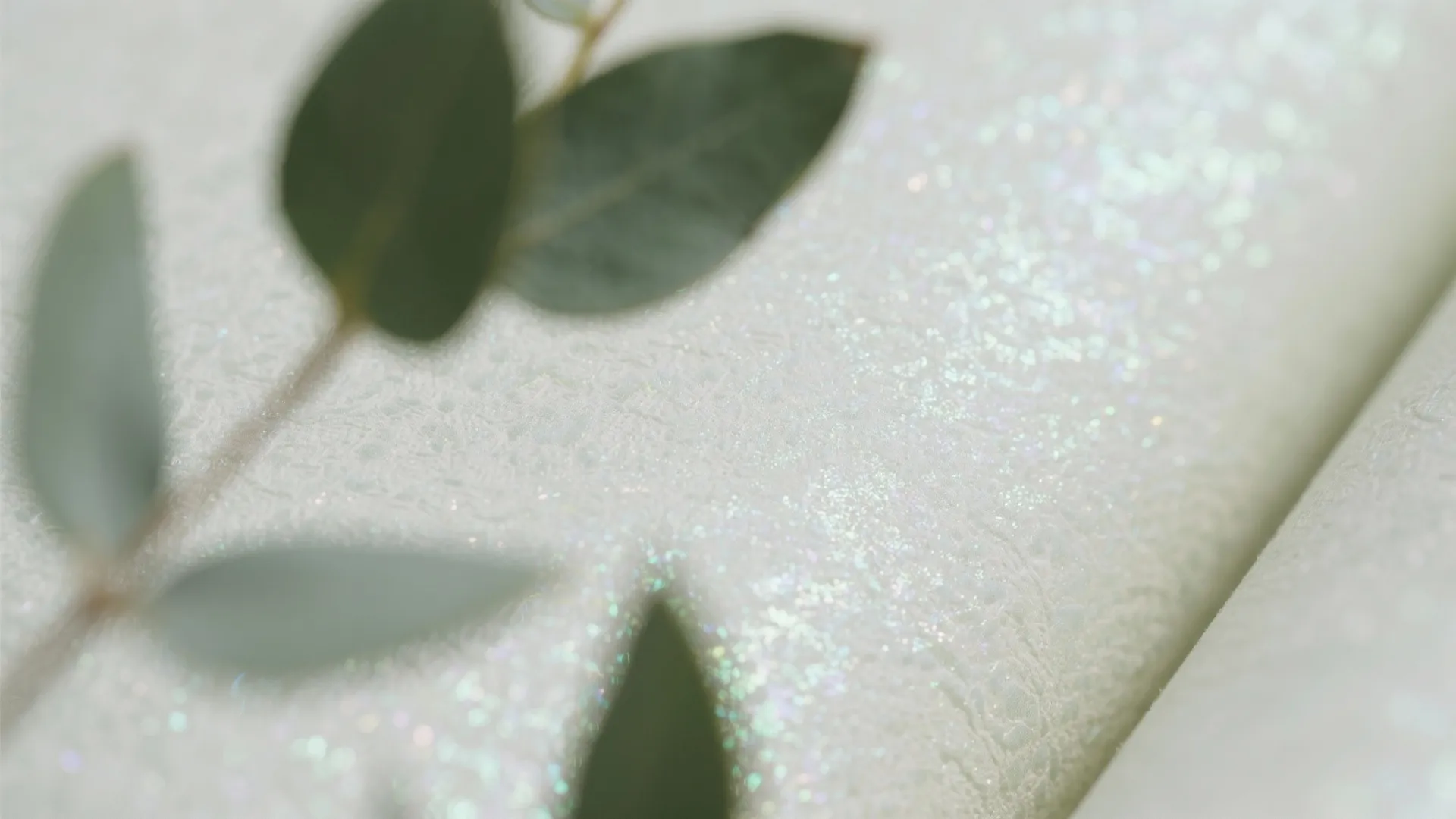 3) Light-Reflecting Finishes to Brighten Tight Corners