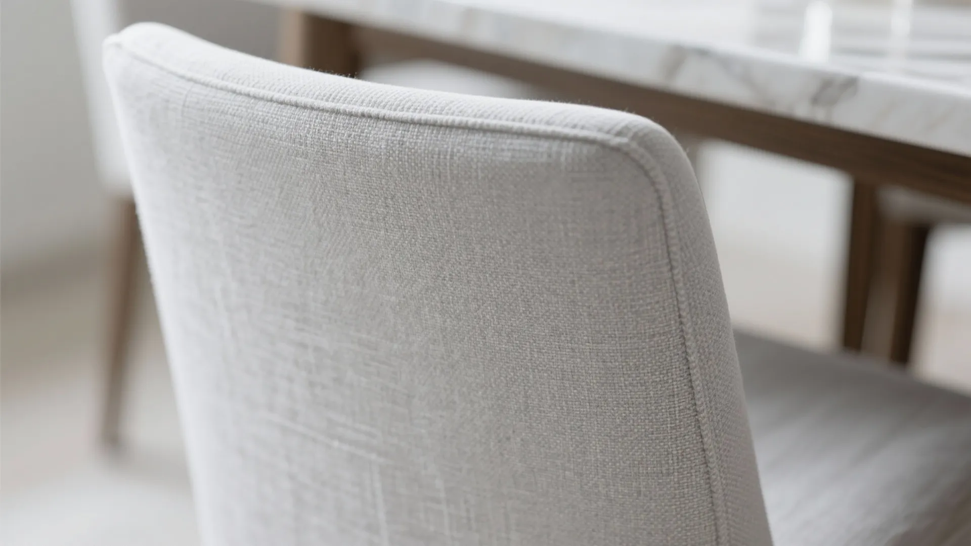 Tip 1: Performance Linen Blends