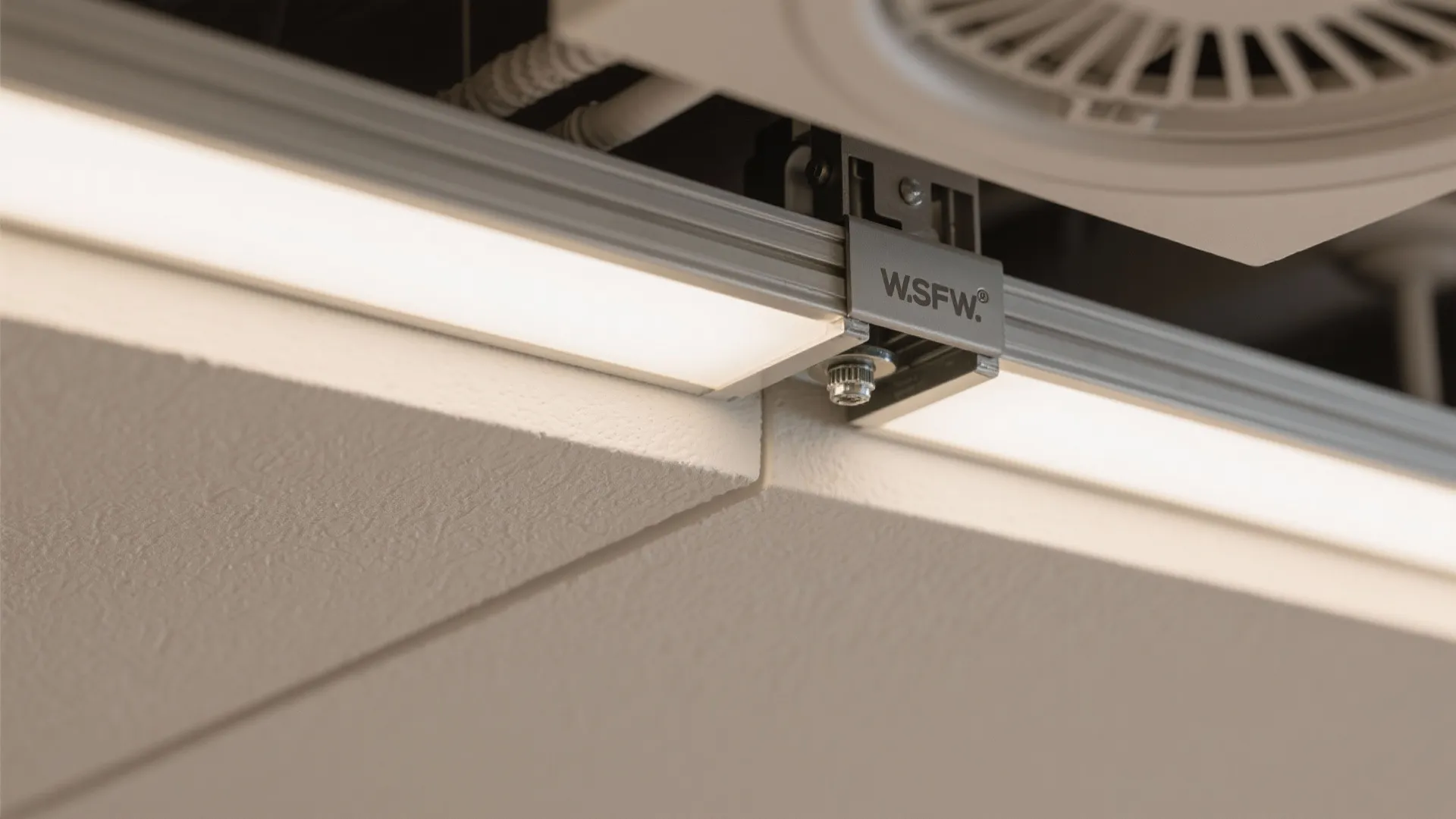 Suspended Gypsum Raceway with Dual Fan Slots