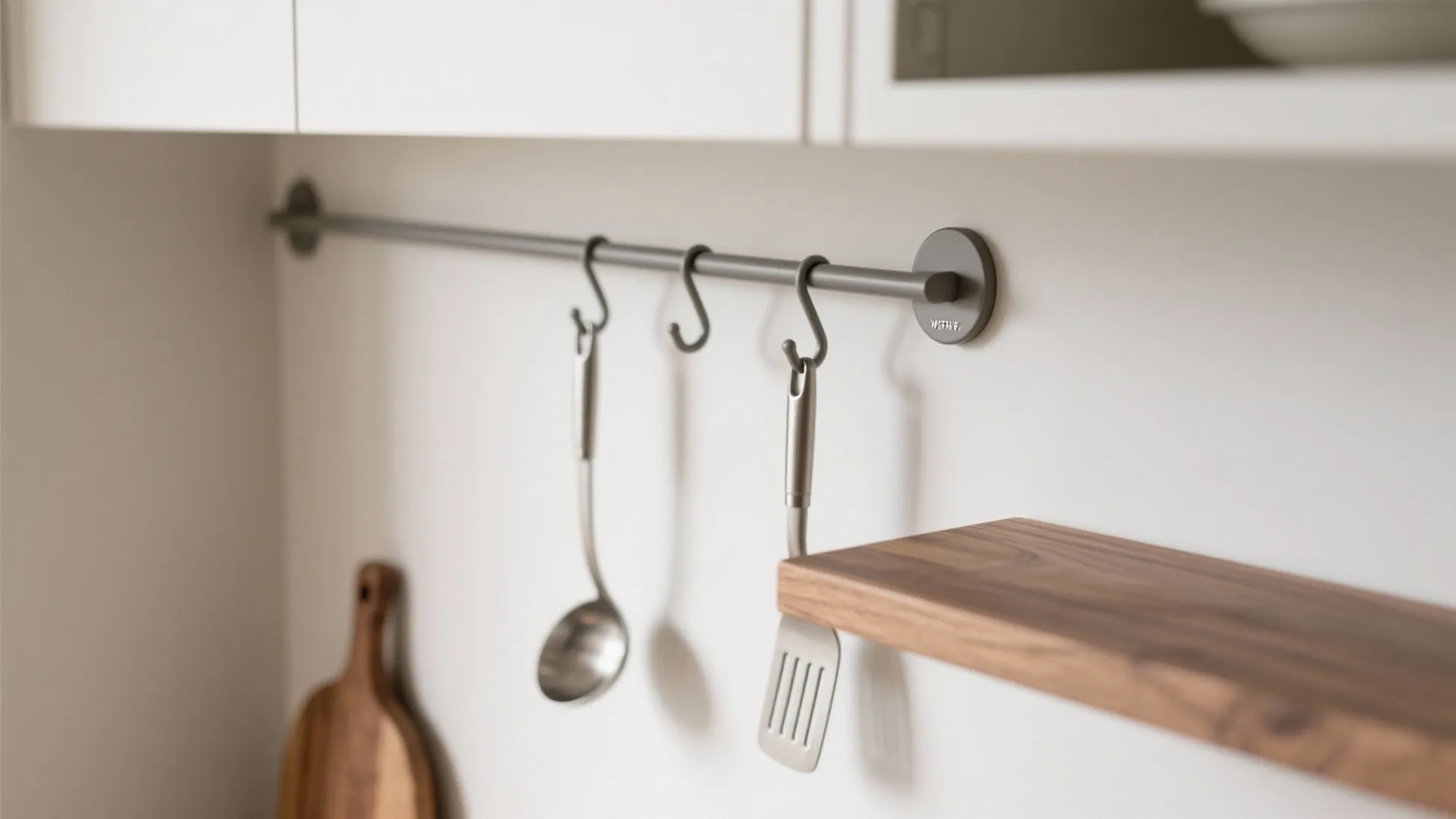 Minimalist Wall Storage That Breathes