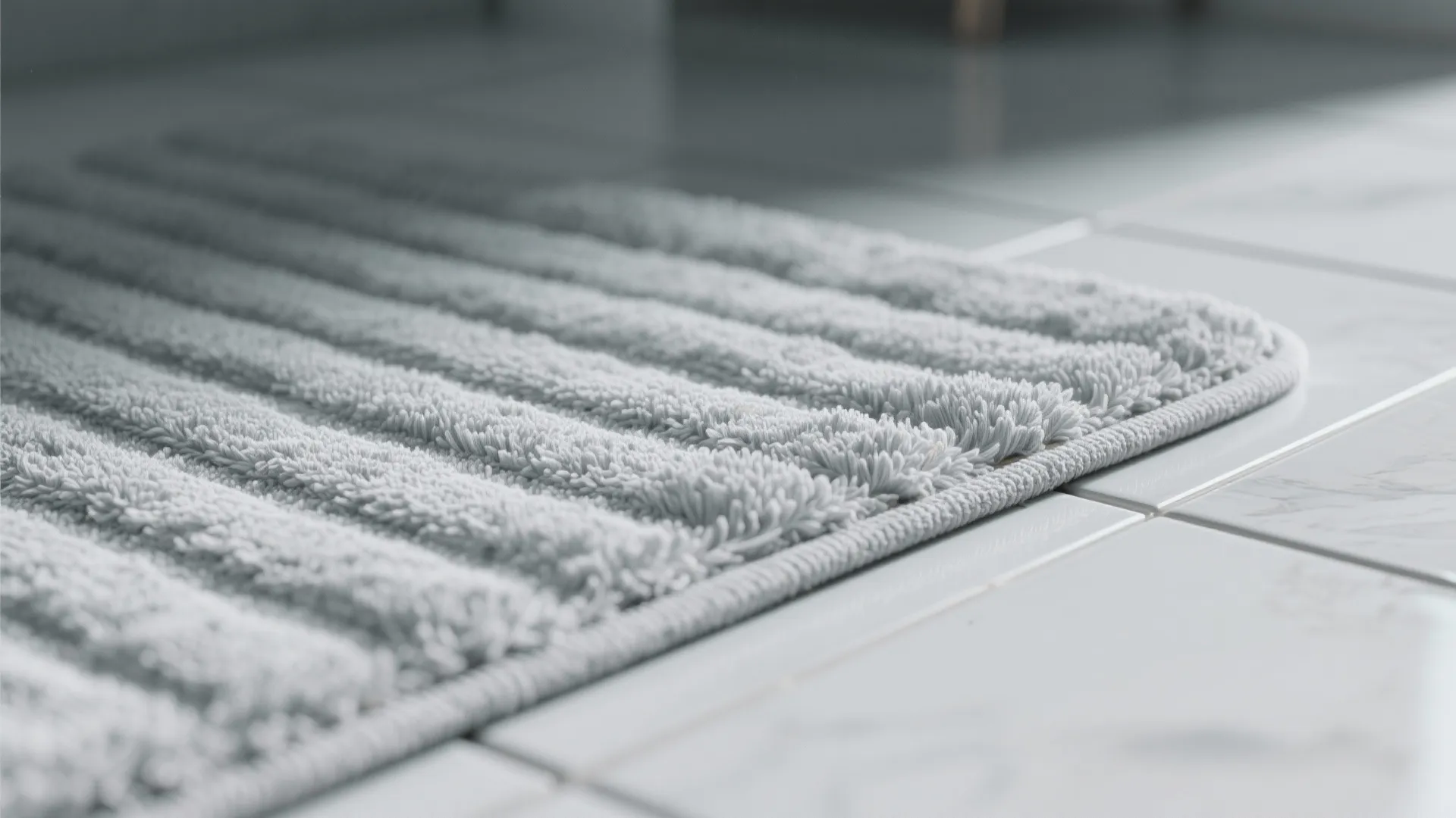 1. Minimalist Cotton Mat with Ribbed Texture