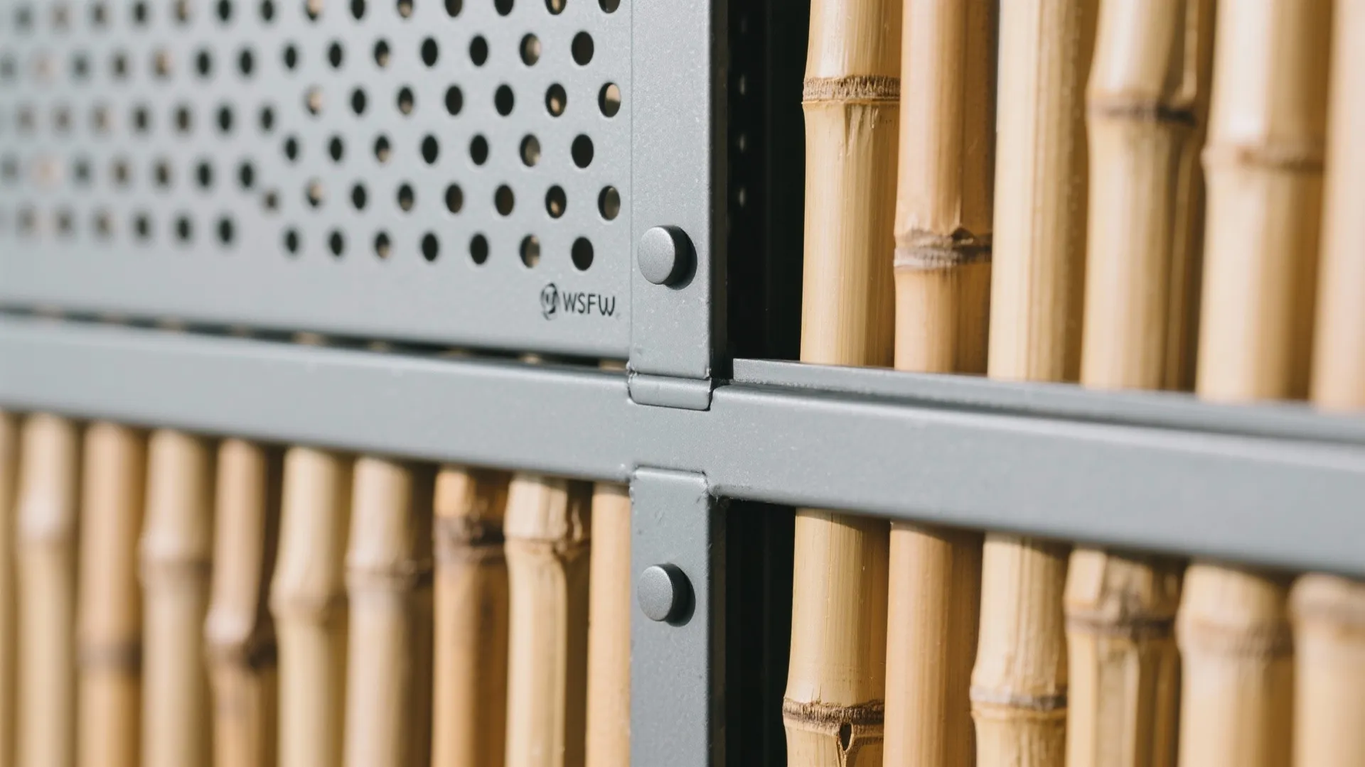 Privacy screens that still breathe