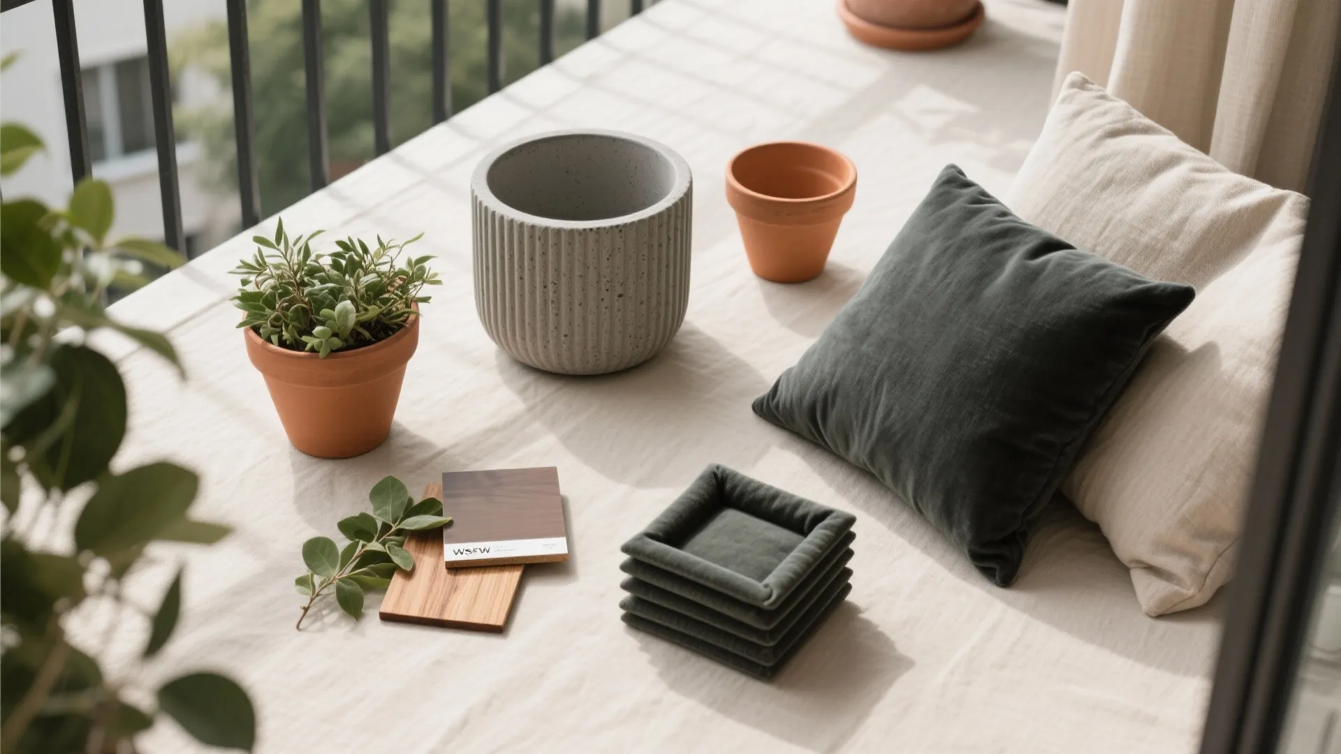 Seasonal swaps and color stories that last all year