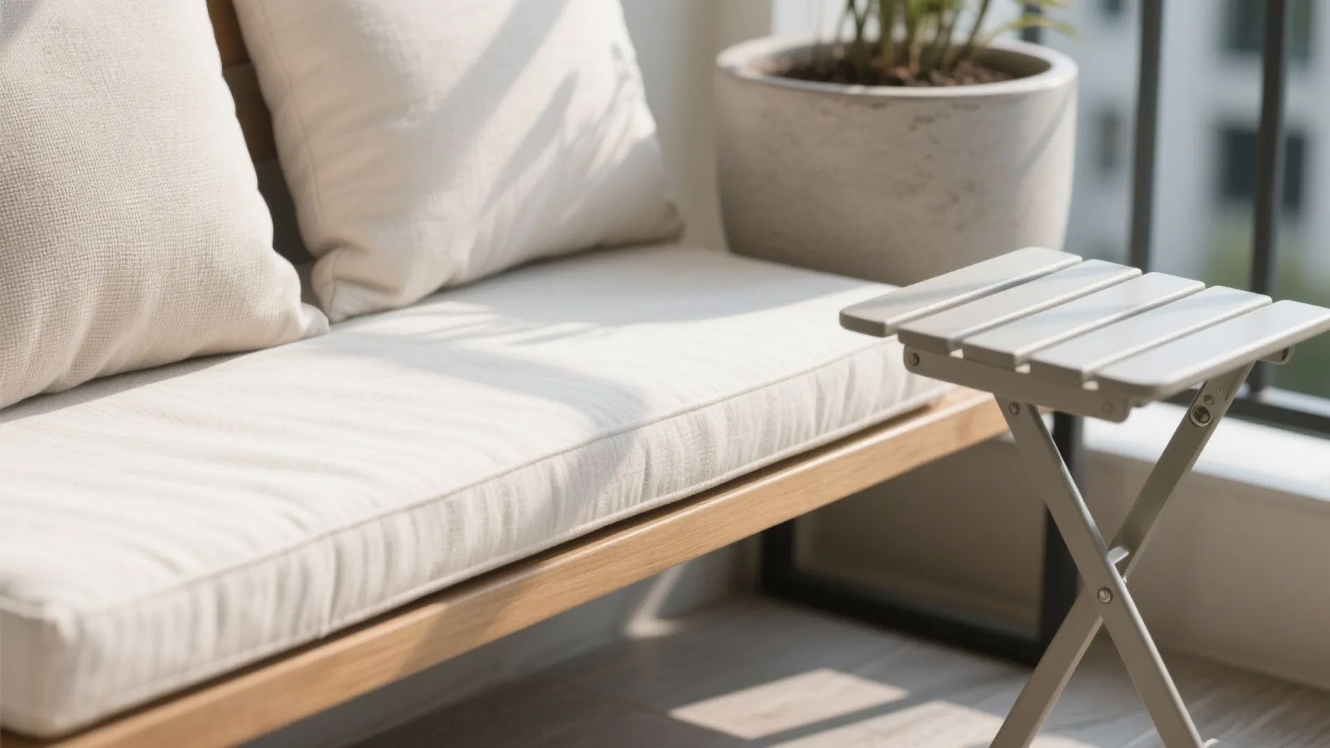 4) Dual-height seating: bench + stool for layered shots