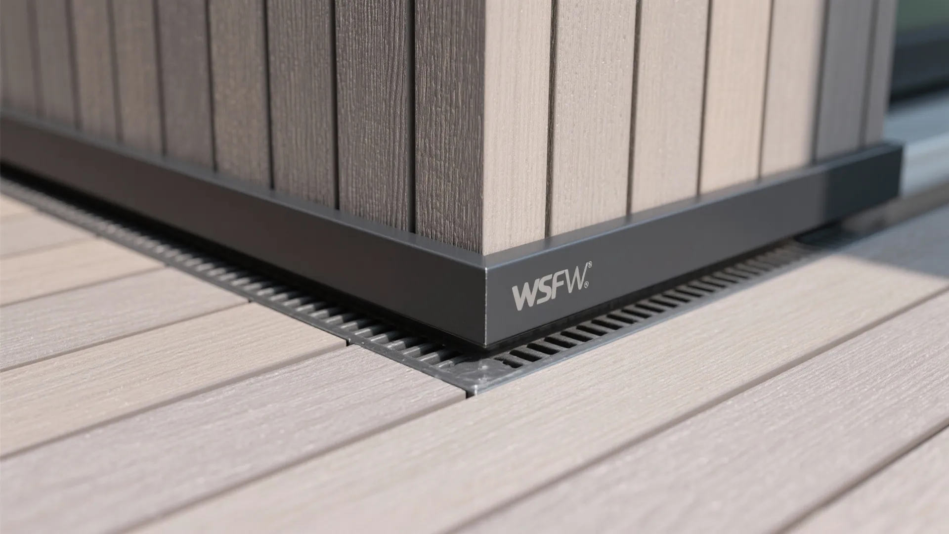 Shadow-Gap Corners for Modern Lines