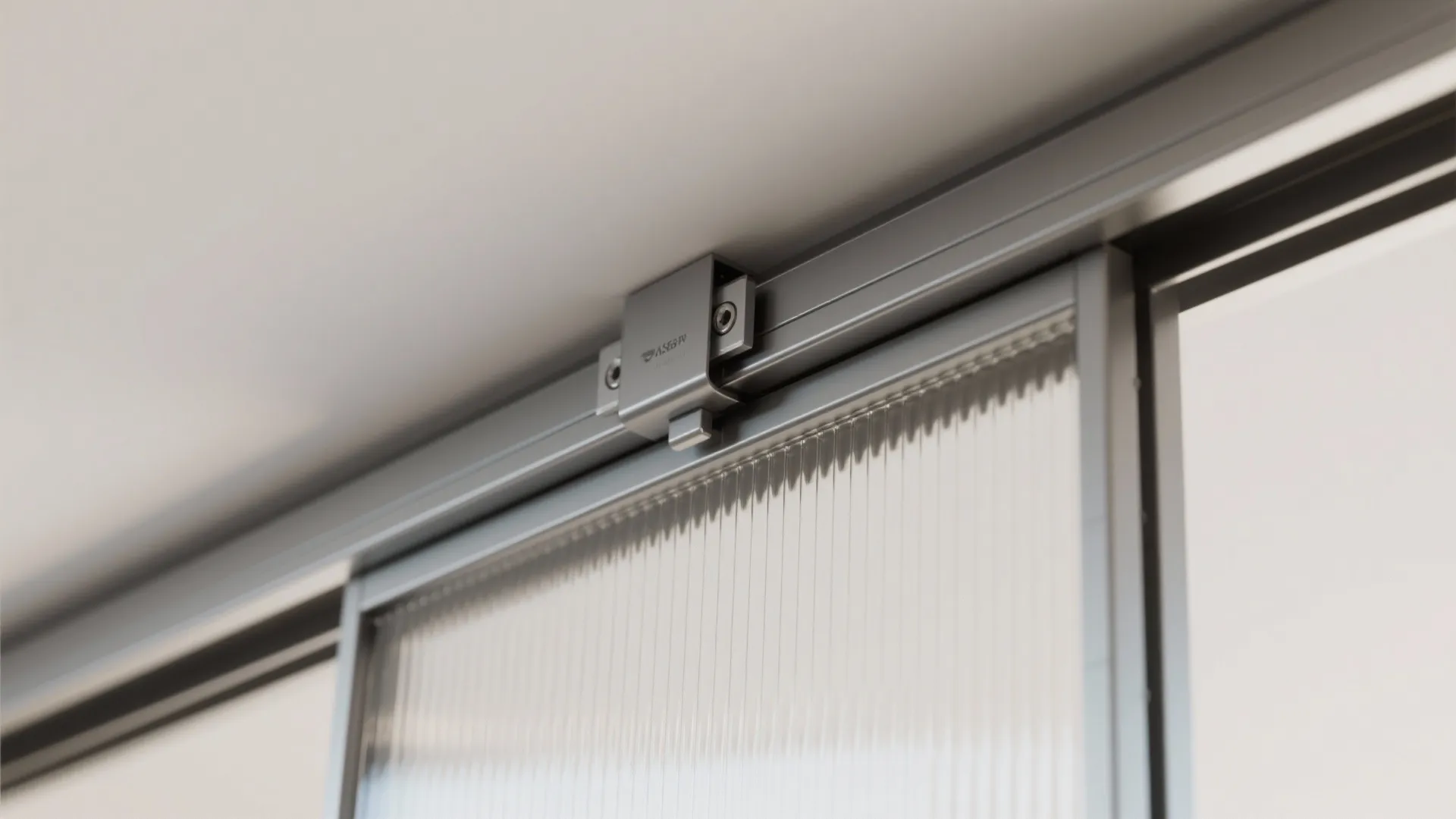 Smart zoning with sliding partitions