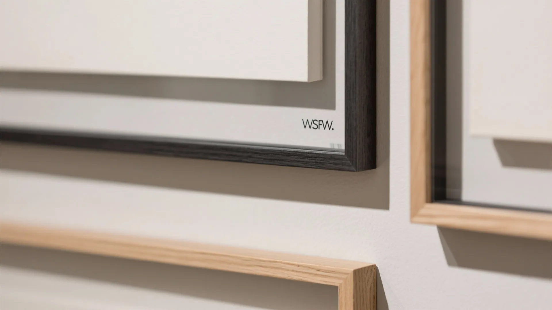 Light-and-lean frames for visual calm