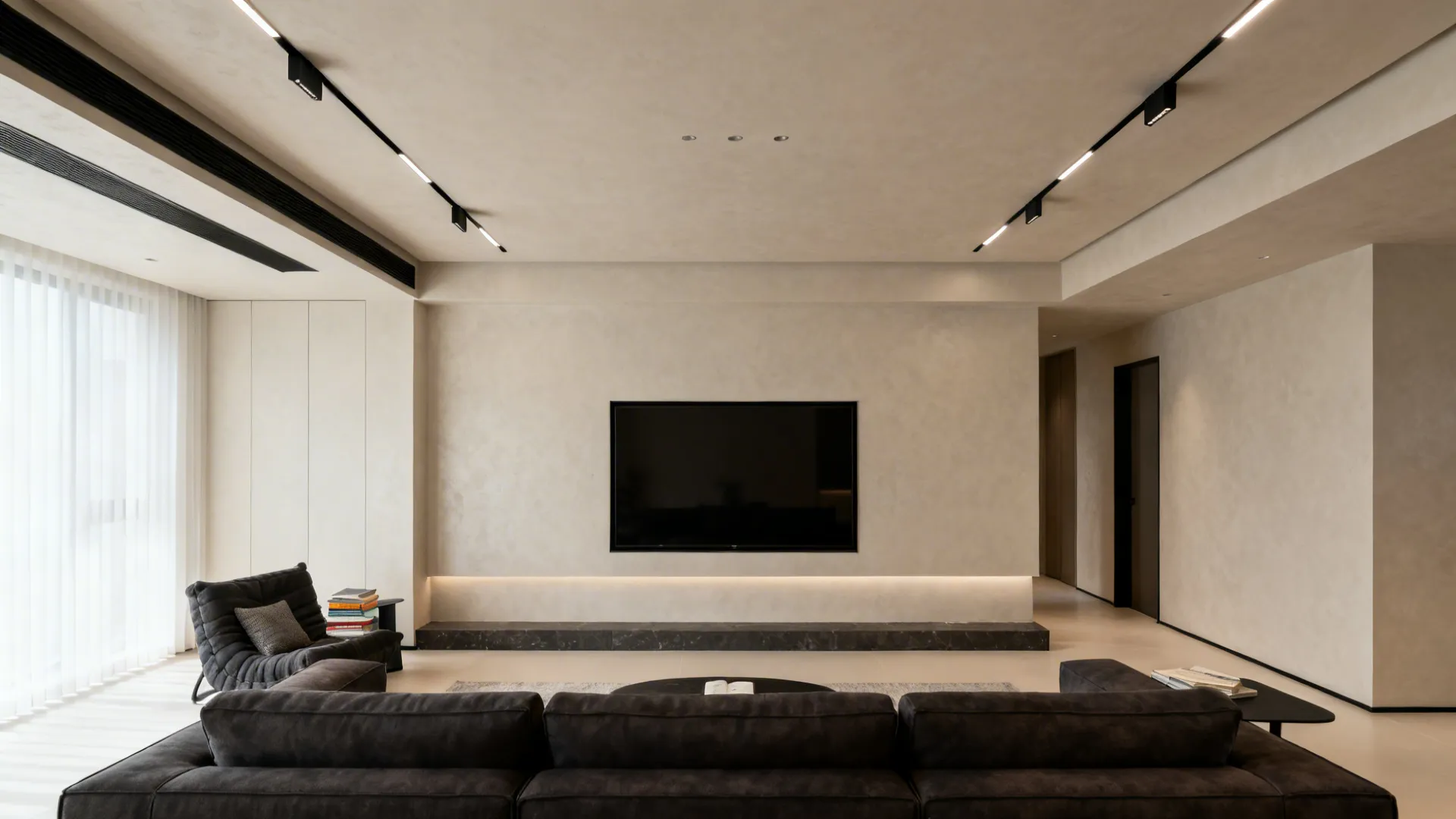 Modern Grid with Slim Black Channels
