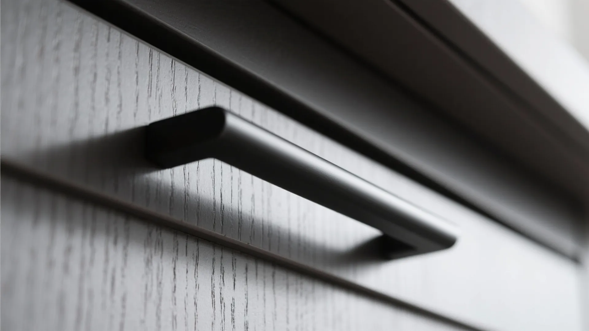 1. Slim Matte Black Pulls