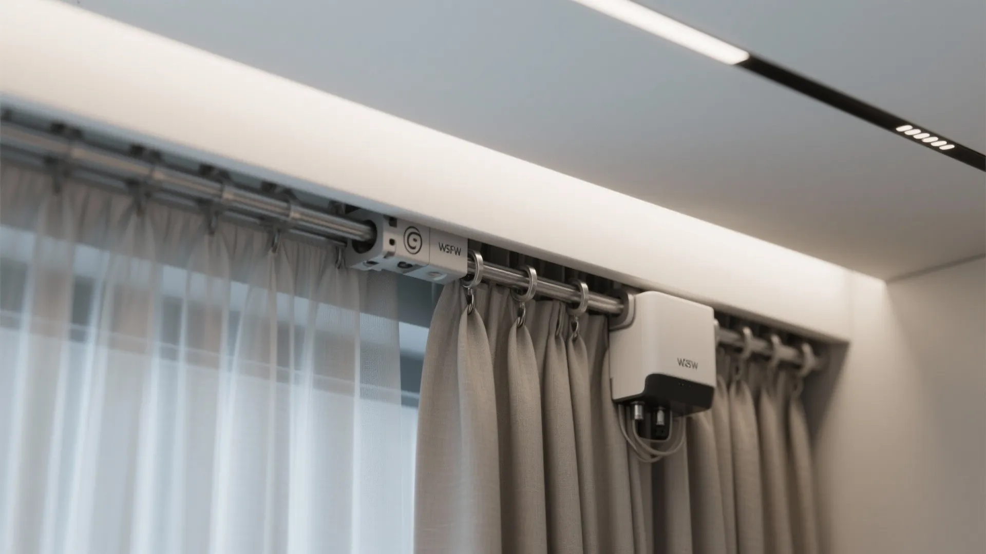 Smart Hardware: Ceiling Tracks & Corner Returns