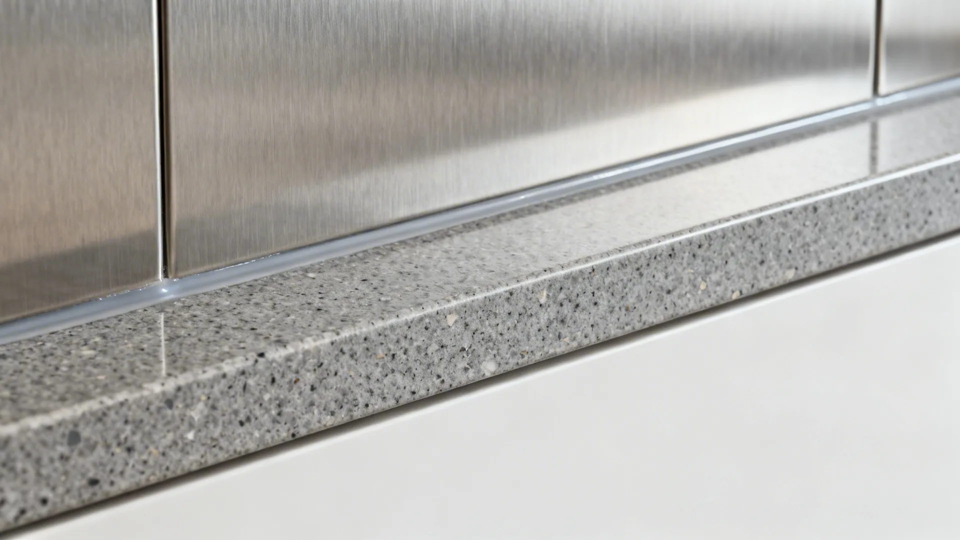 Stainless steel + quartz where it counts