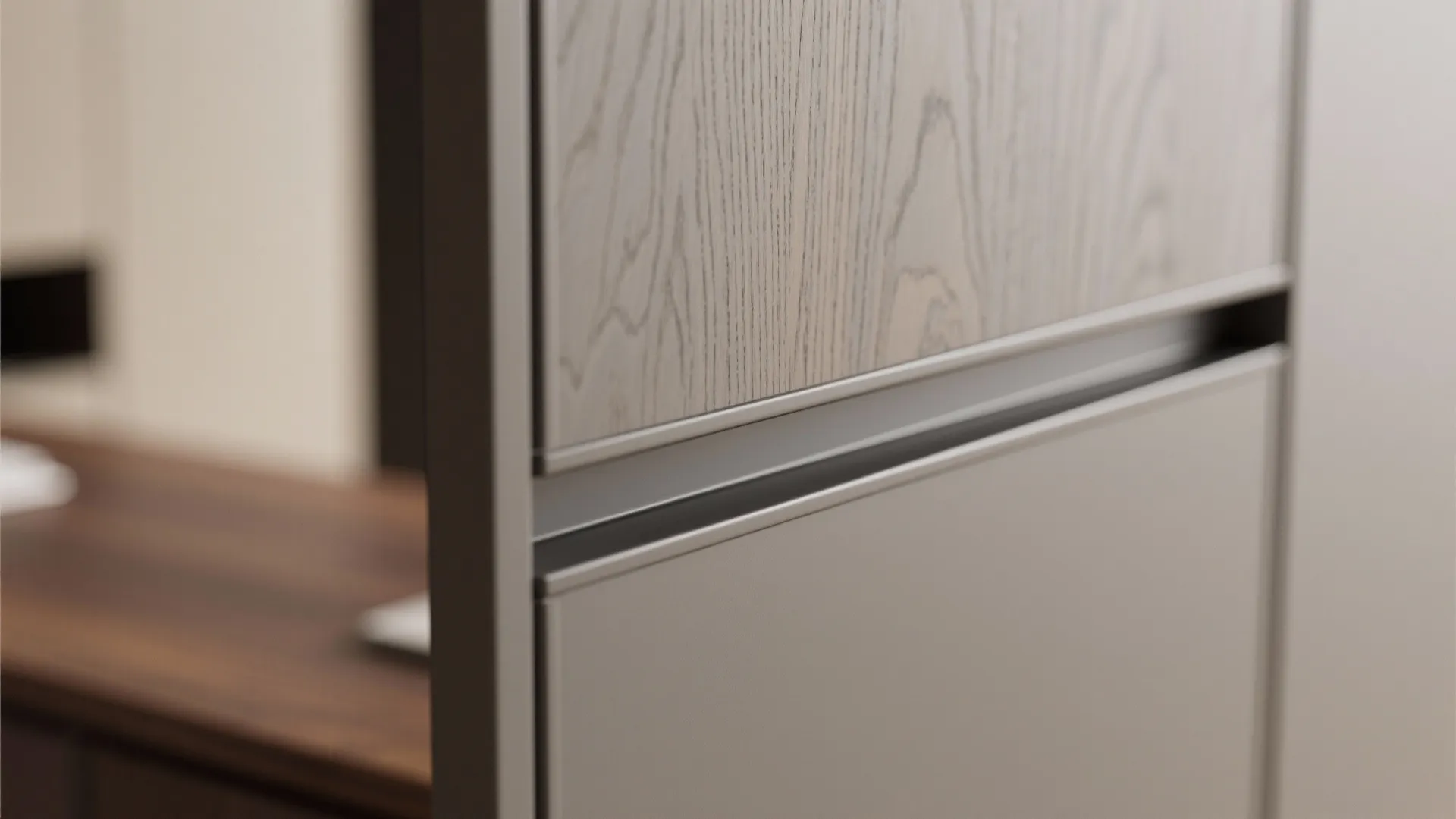 Minimalist Storage That Works Under Pressure