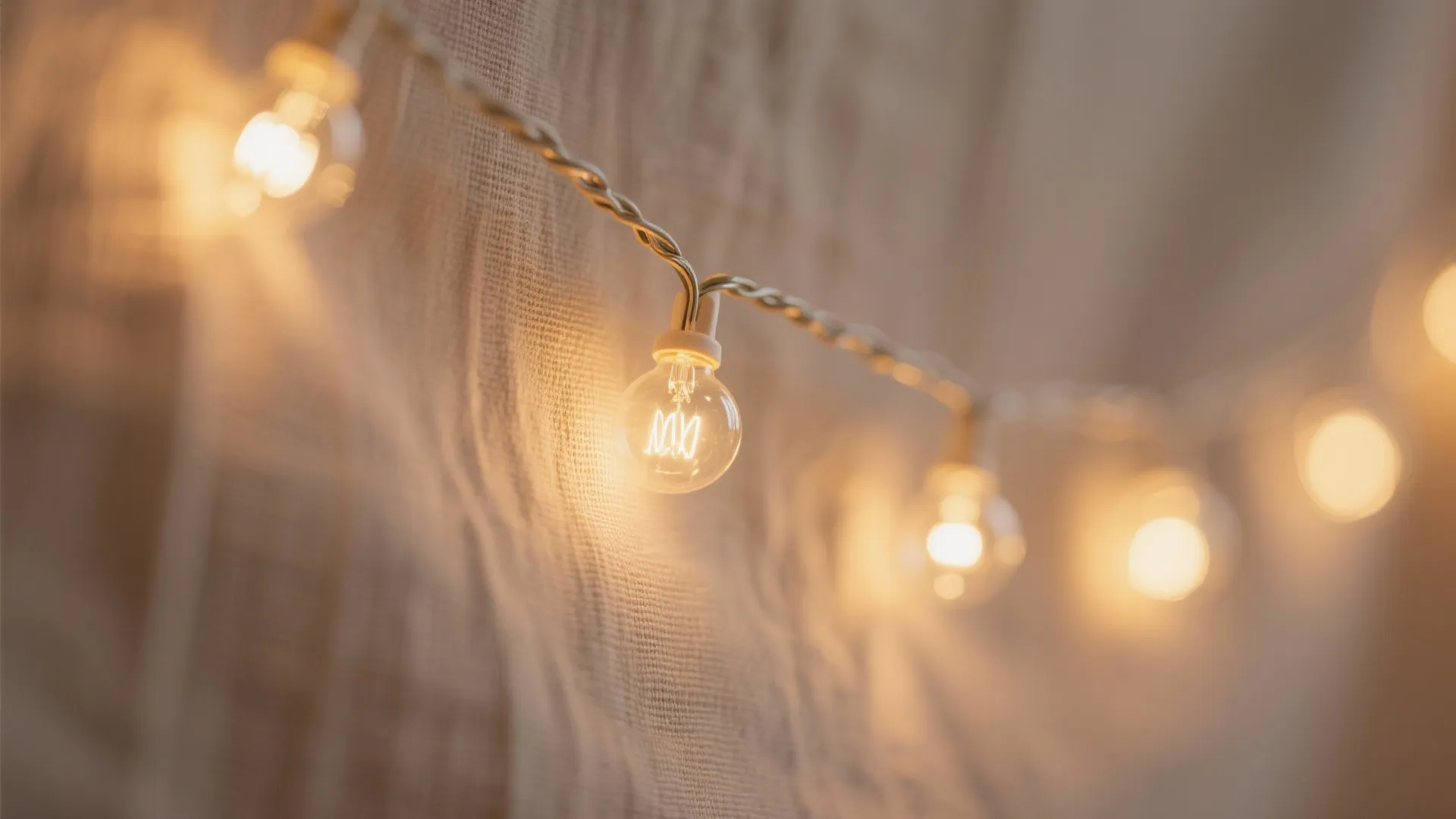 Ambient lighting and a calm soundscape