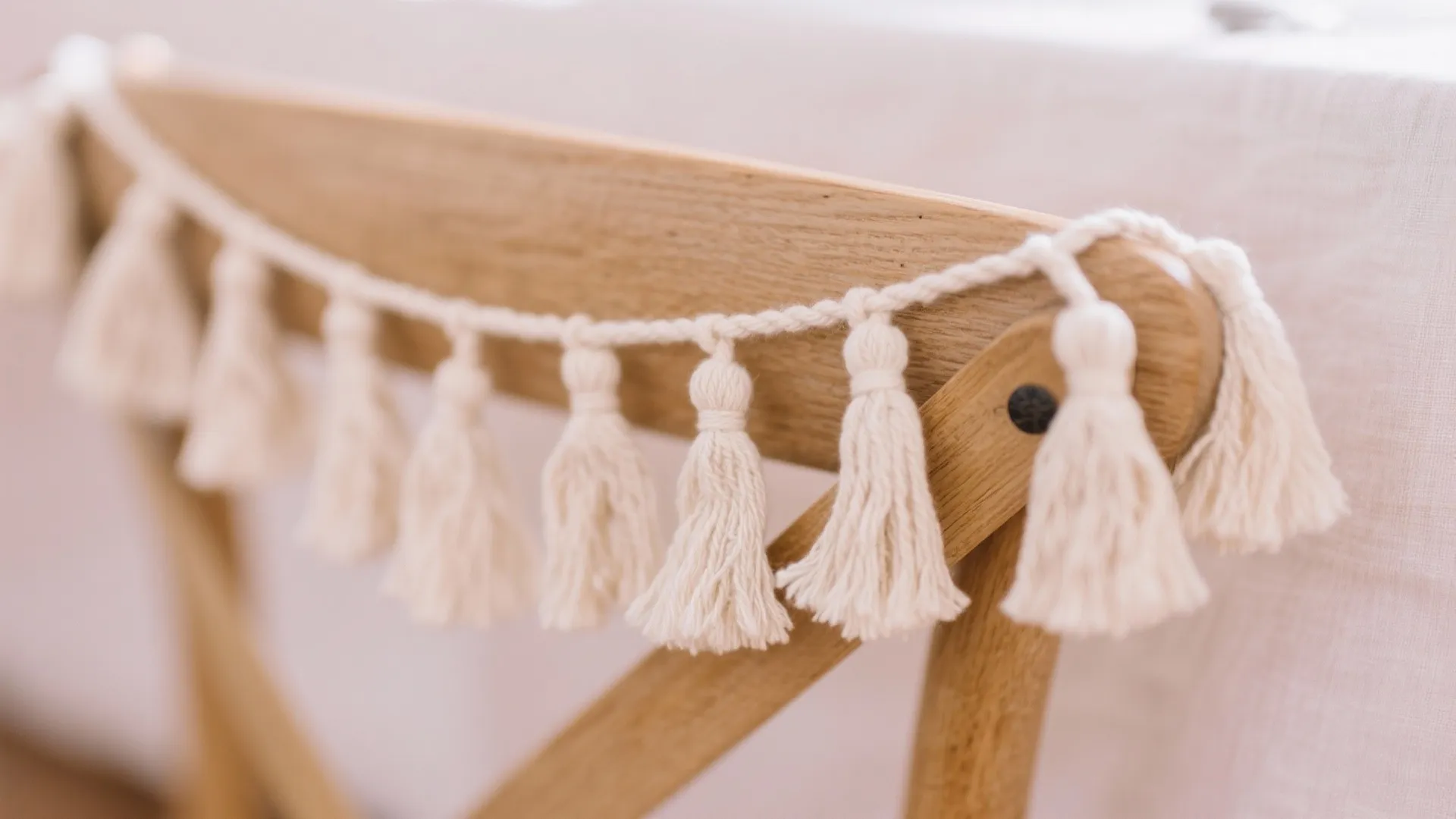 High-Chair Micro Stage for the Smash Cake