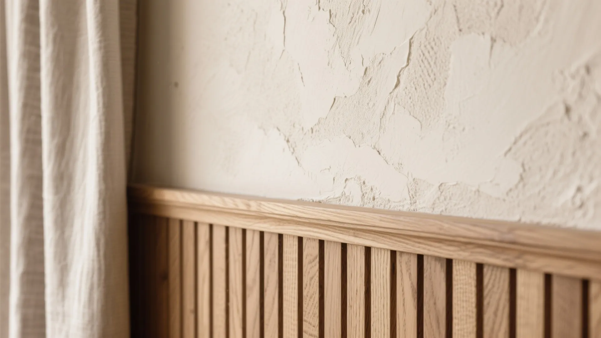 Minimal-Luxe Palette With Textural Depth