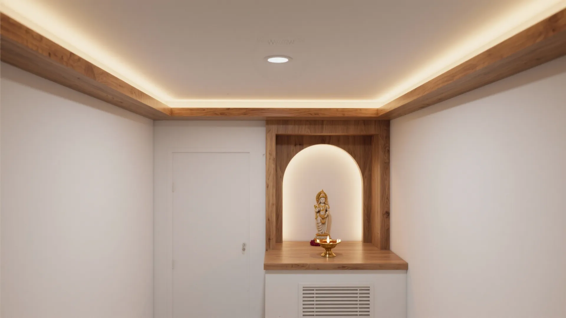 4) Timber-trim medley: POP field with warm wood band