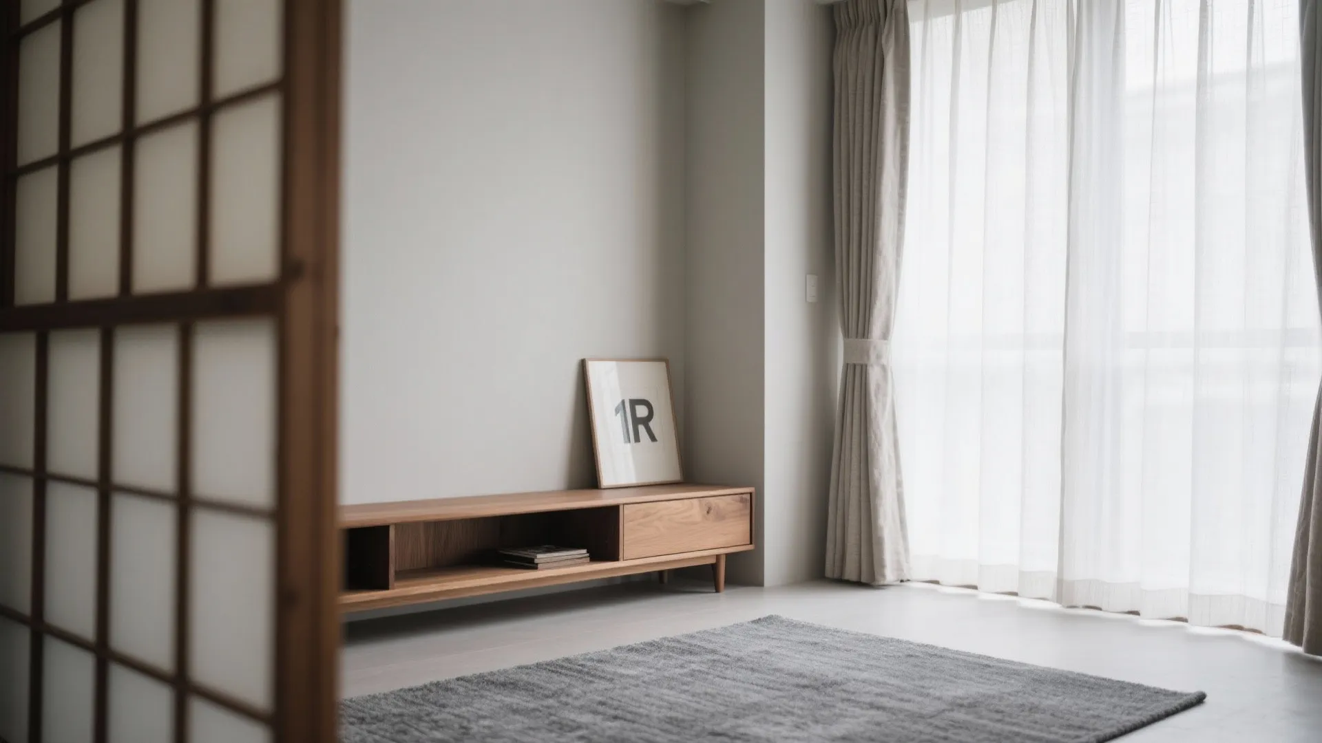 1Rの視線コントロール：低い家具とテクスチャで“奥行き”を作る