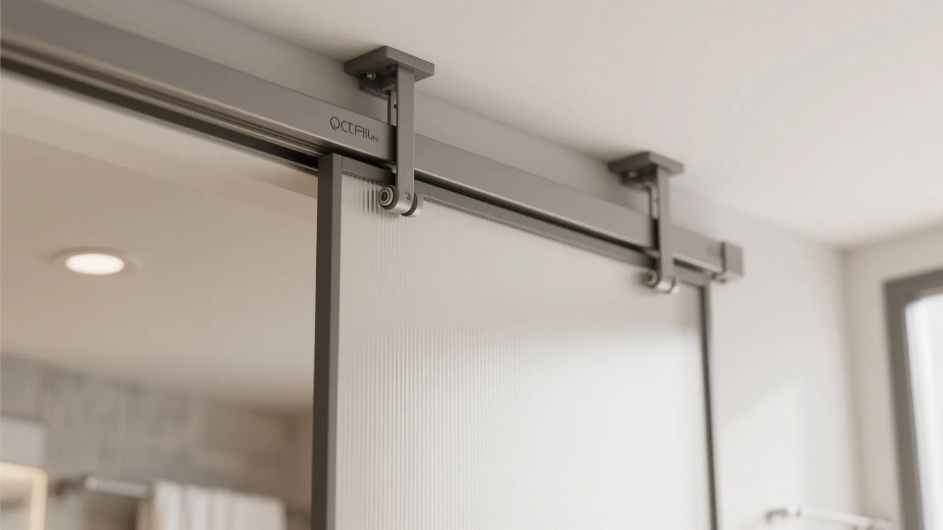 Top-Hung Trackless Slider: Minimal and Modern
