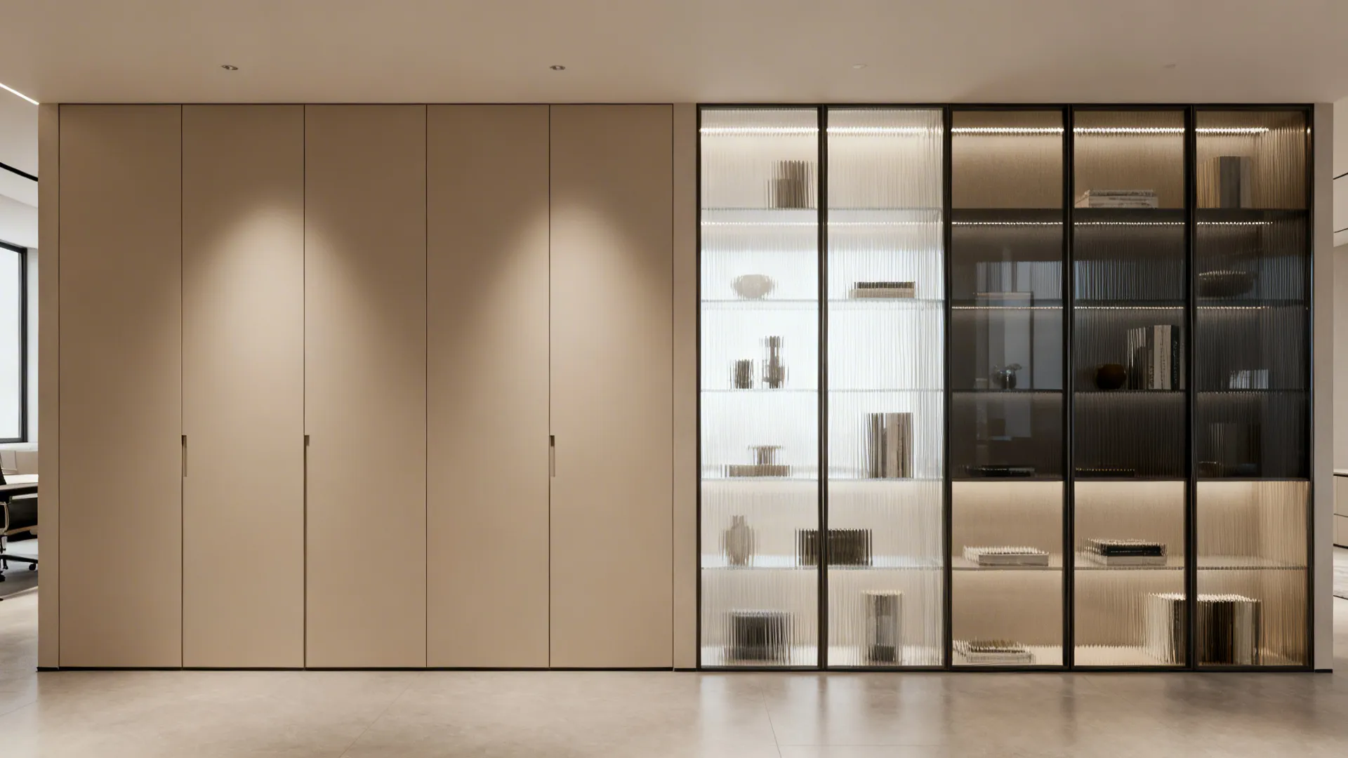 2) Mixed Transparency: Clear, Reeded, and Smoked Glass for Zones