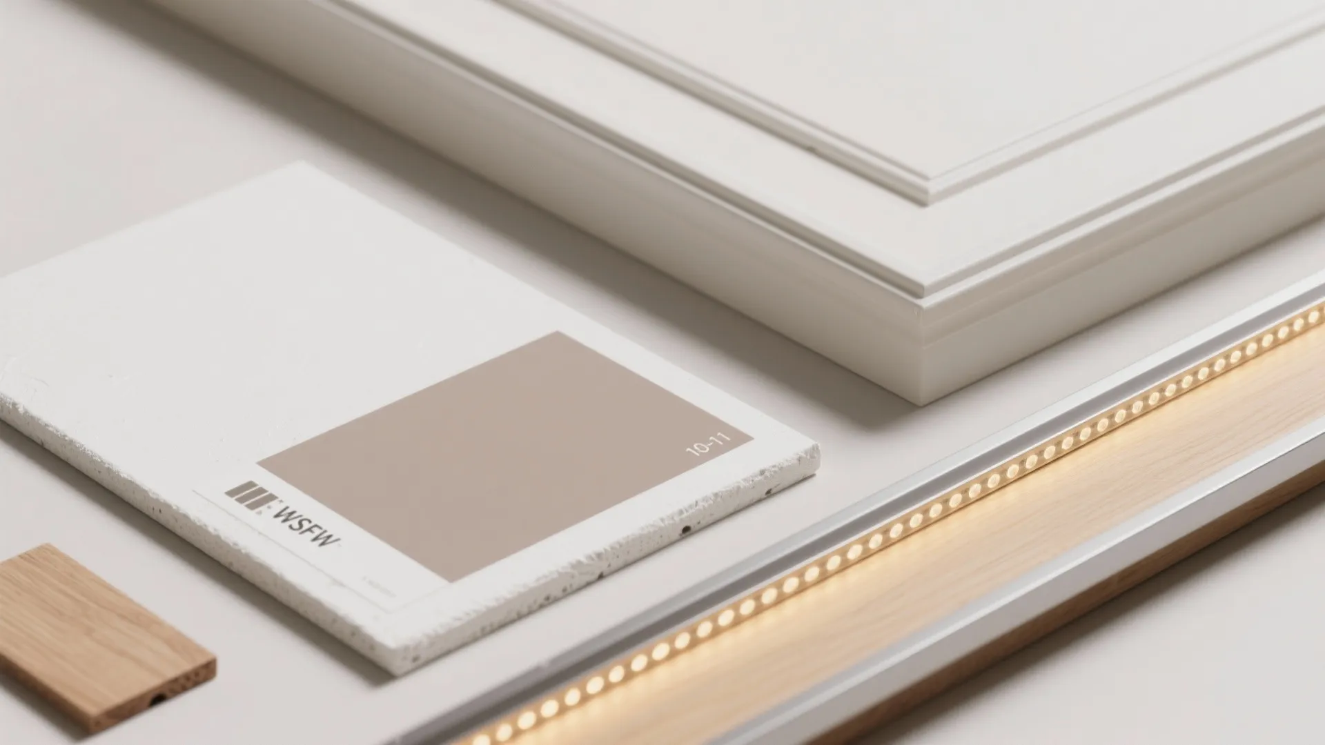 Two-tone pop tray ceiling with accent borders